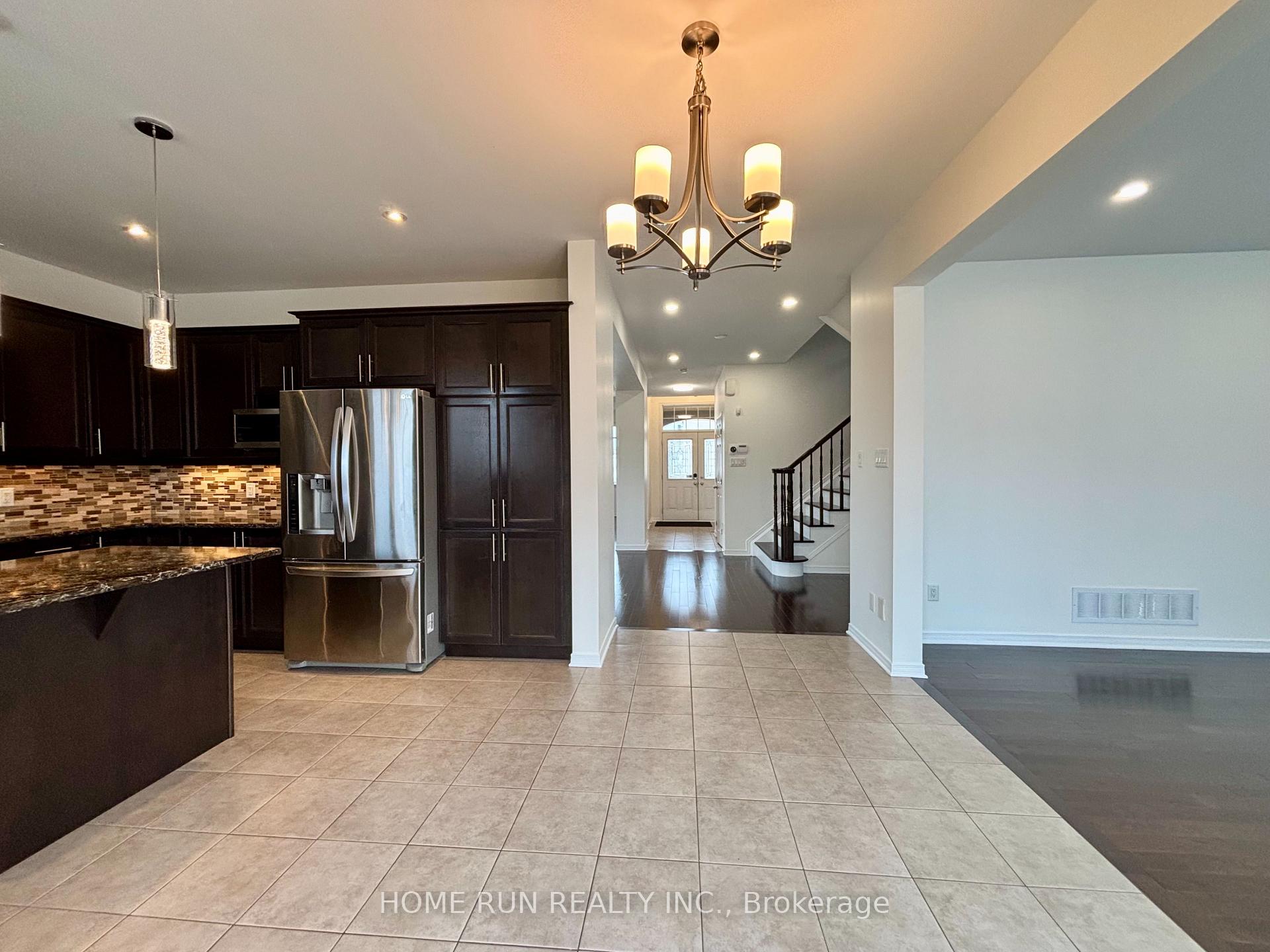 Photo 20 of 235 Asturcon Street, Ottawa, Kanata - Emerald Meadows/Trailwest — HOMEH