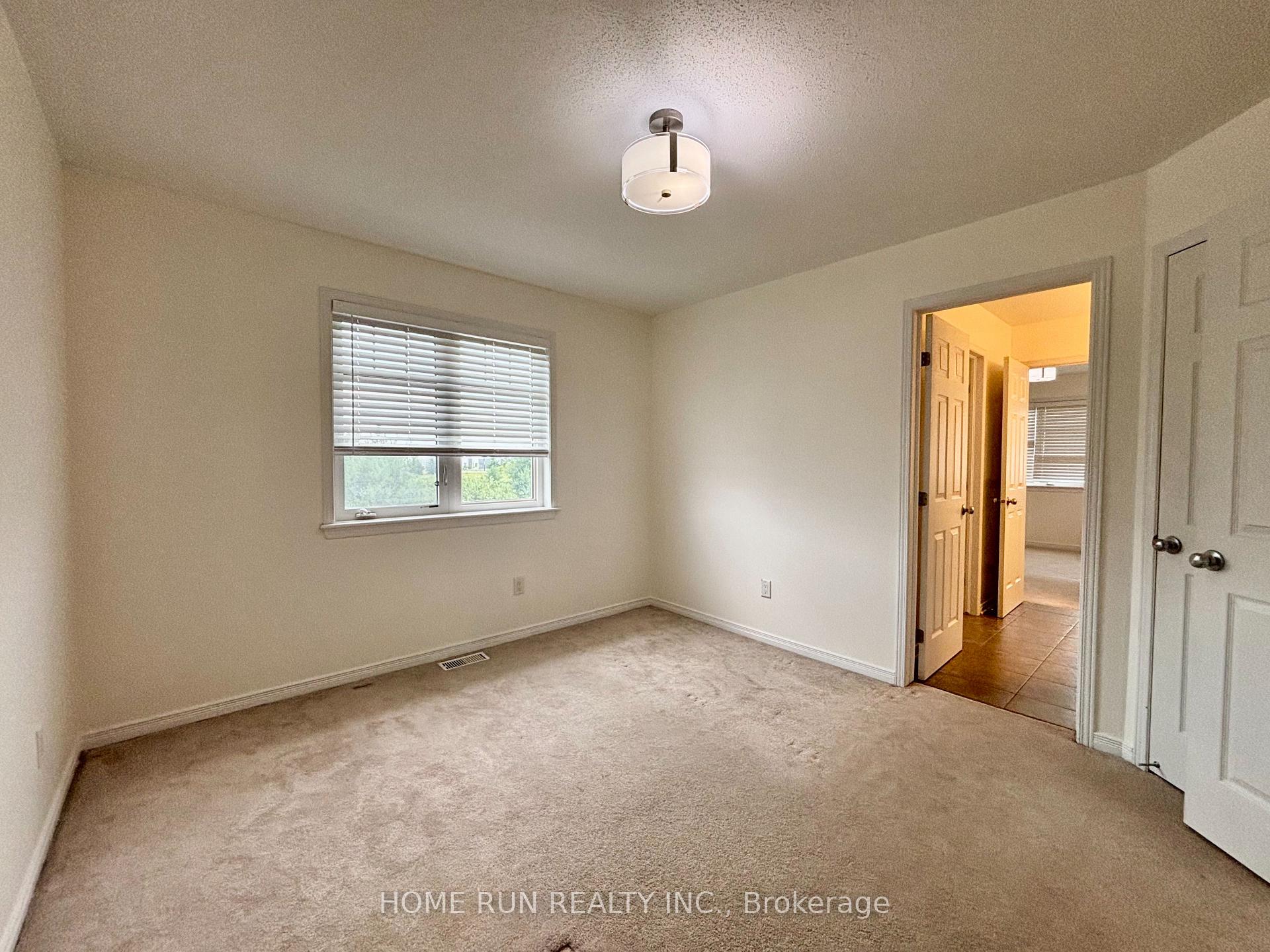 Photo 26 of 235 Asturcon Street, Ottawa, Kanata - Emerald Meadows/Trailwest — HOMEH