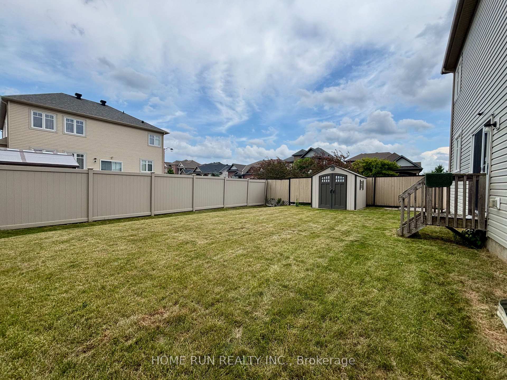 Photo 38 of 235 Asturcon Street, Ottawa, Kanata - Emerald Meadows/Trailwest — HOMEH