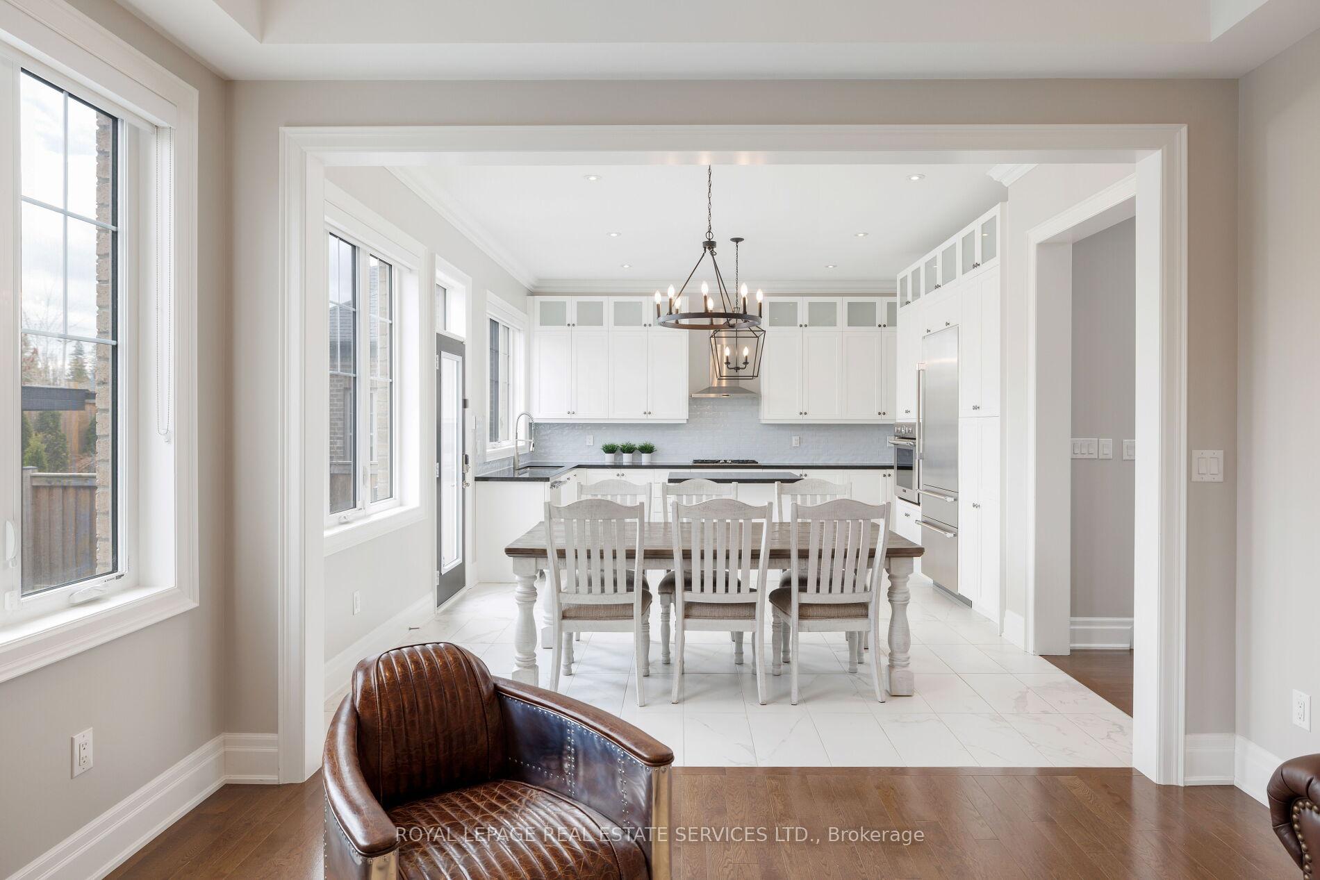 Photo 14 of 30 Britnell Court, King, King City — HOMEH