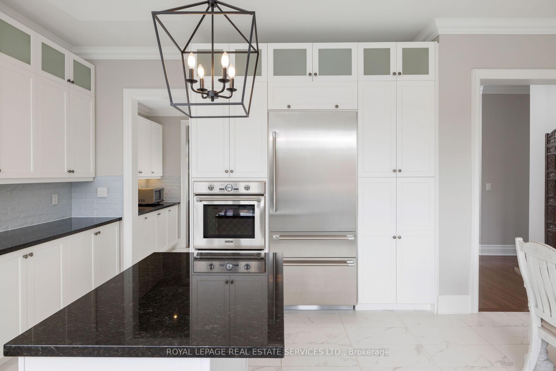 Photo 20 of 30 Britnell Court, King, King City — HOMEH