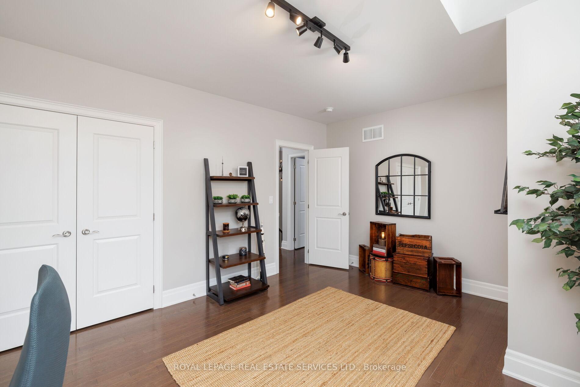 Photo 32 of 30 Britnell Court, King, King City — HOMEH