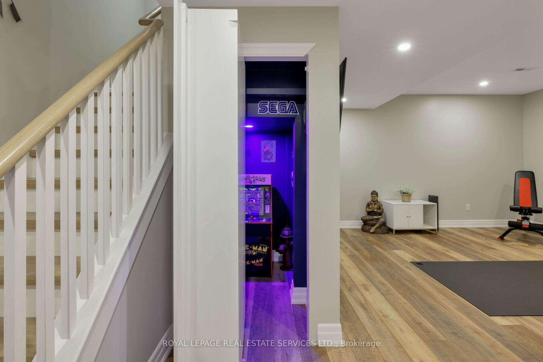 Photo 37 of 30 Britnell Court, King, King City — HOMEH