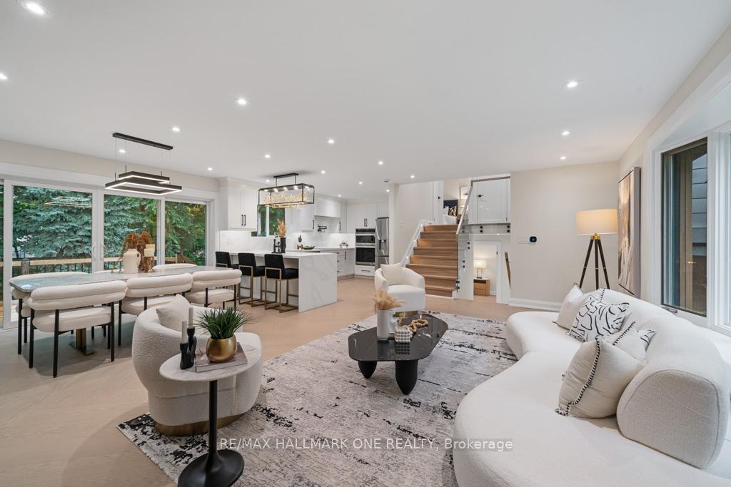 Photo 13 of 48 Normark Drive, Markham, Royal Orchard — HOMEH