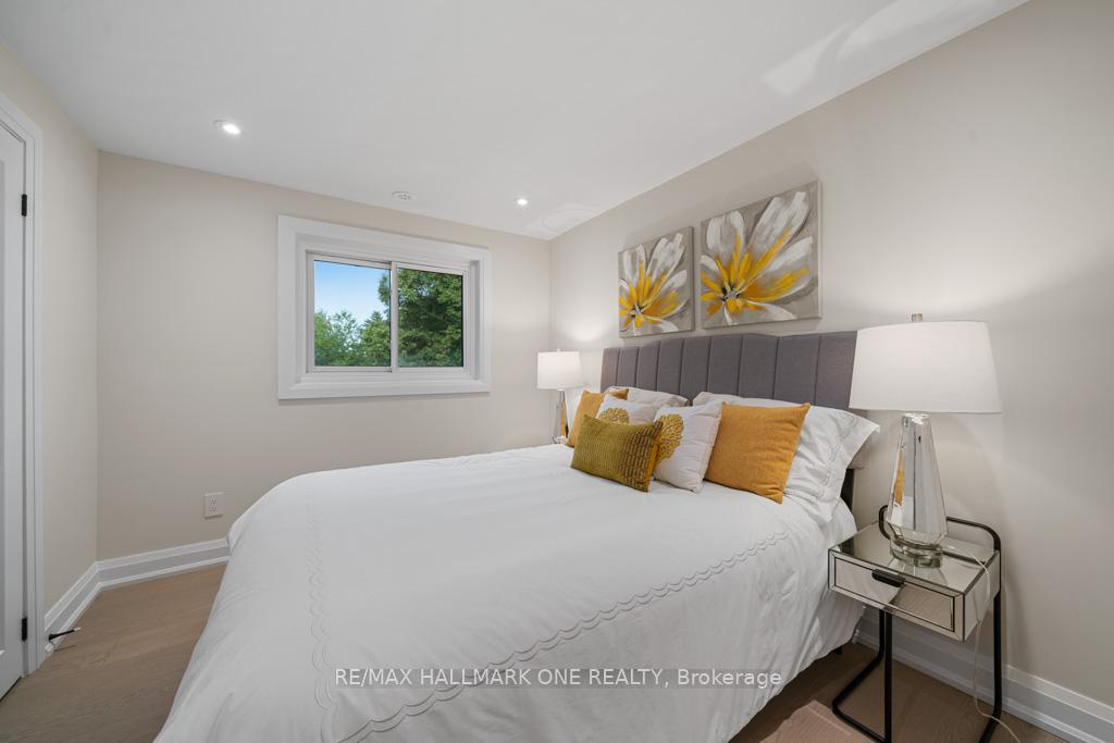 Photo 26 of 48 Normark Drive, Markham, Royal Orchard — HOMEH