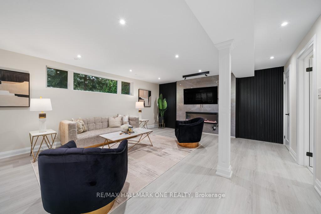 Photo 35 of 48 Normark Drive, Markham, Royal Orchard — HOMEH