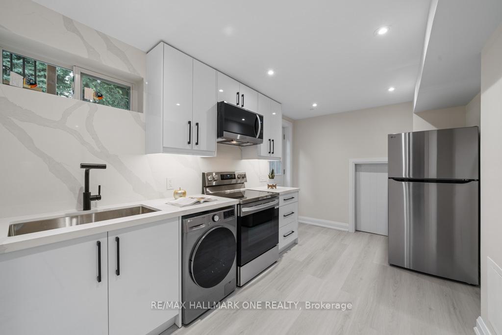 Photo 38 of 48 Normark Drive, Markham, Royal Orchard — HOMEH