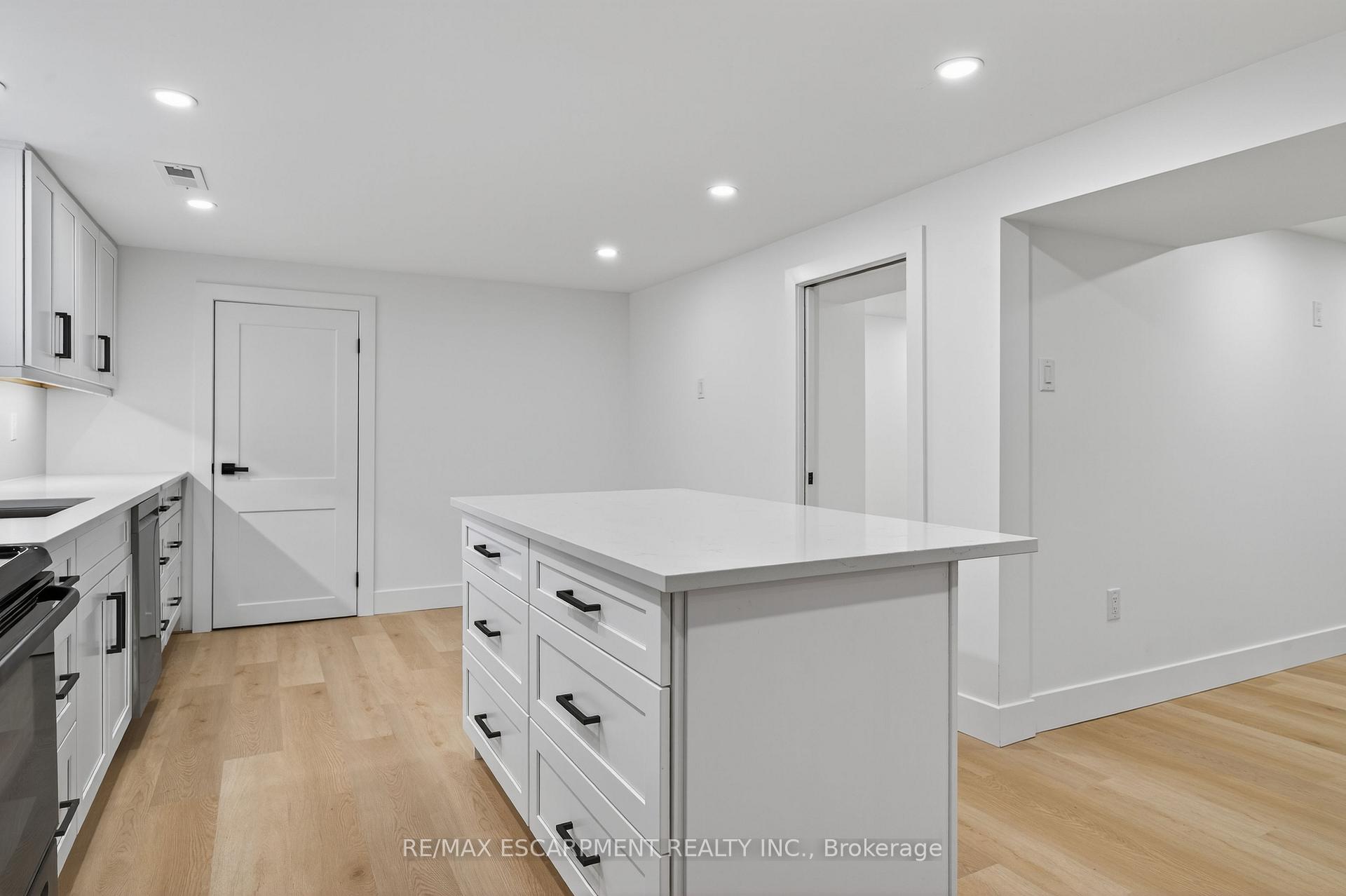 Photo 9 of Unit 2, 75 Britten Close, Hamilton, Rolston — HOMEH