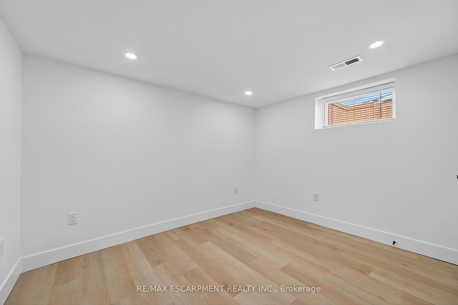 Photo 20 of Unit 2, 75 Britten Close, Hamilton, Rolston — HOMEH