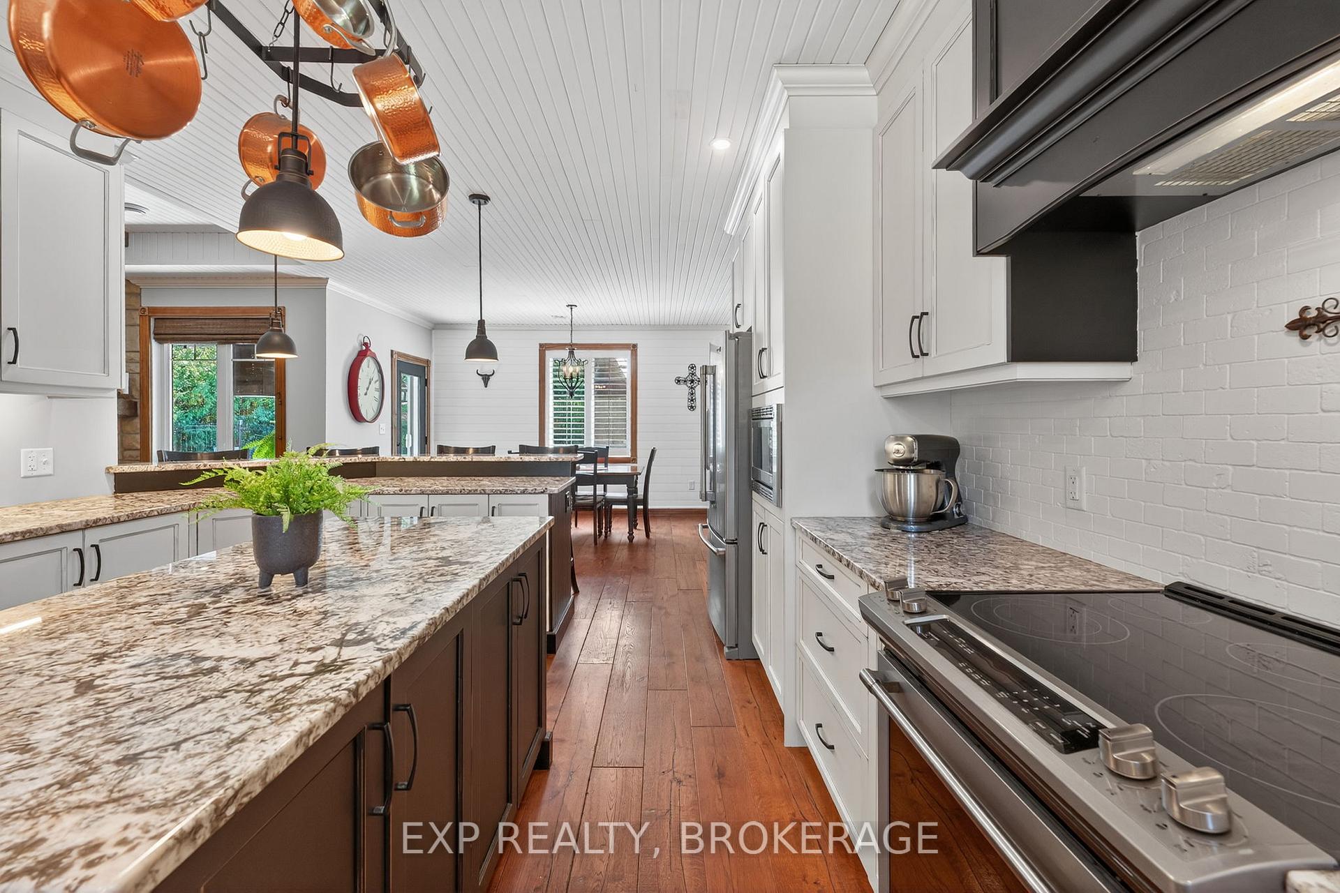 Photo 12 of 2334 Empey Road, Loyalist, Lennox and Addington - South — HOMEH
