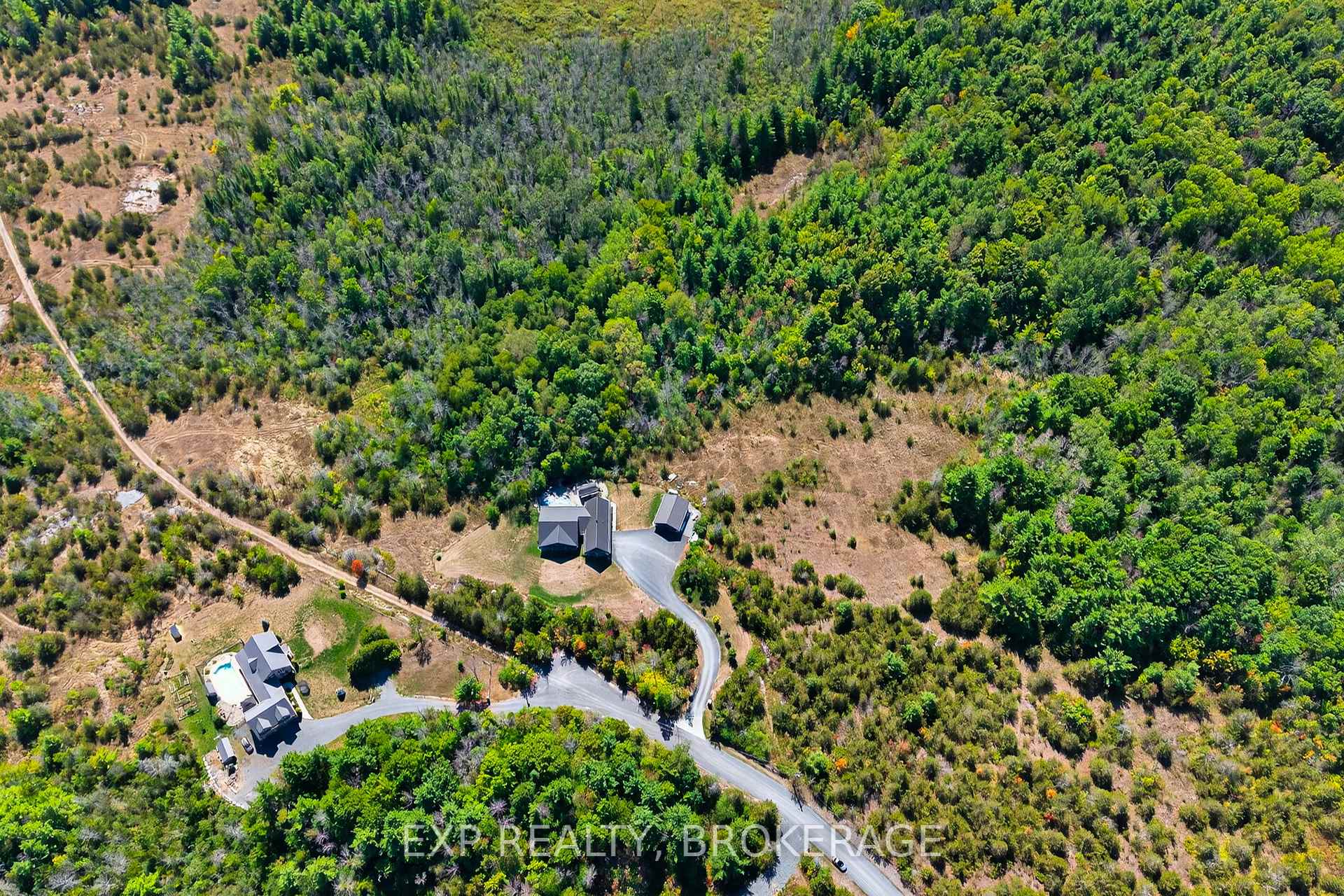 Photo 44 of 2334 Empey Road, Loyalist, Lennox and Addington - South — HOMEH