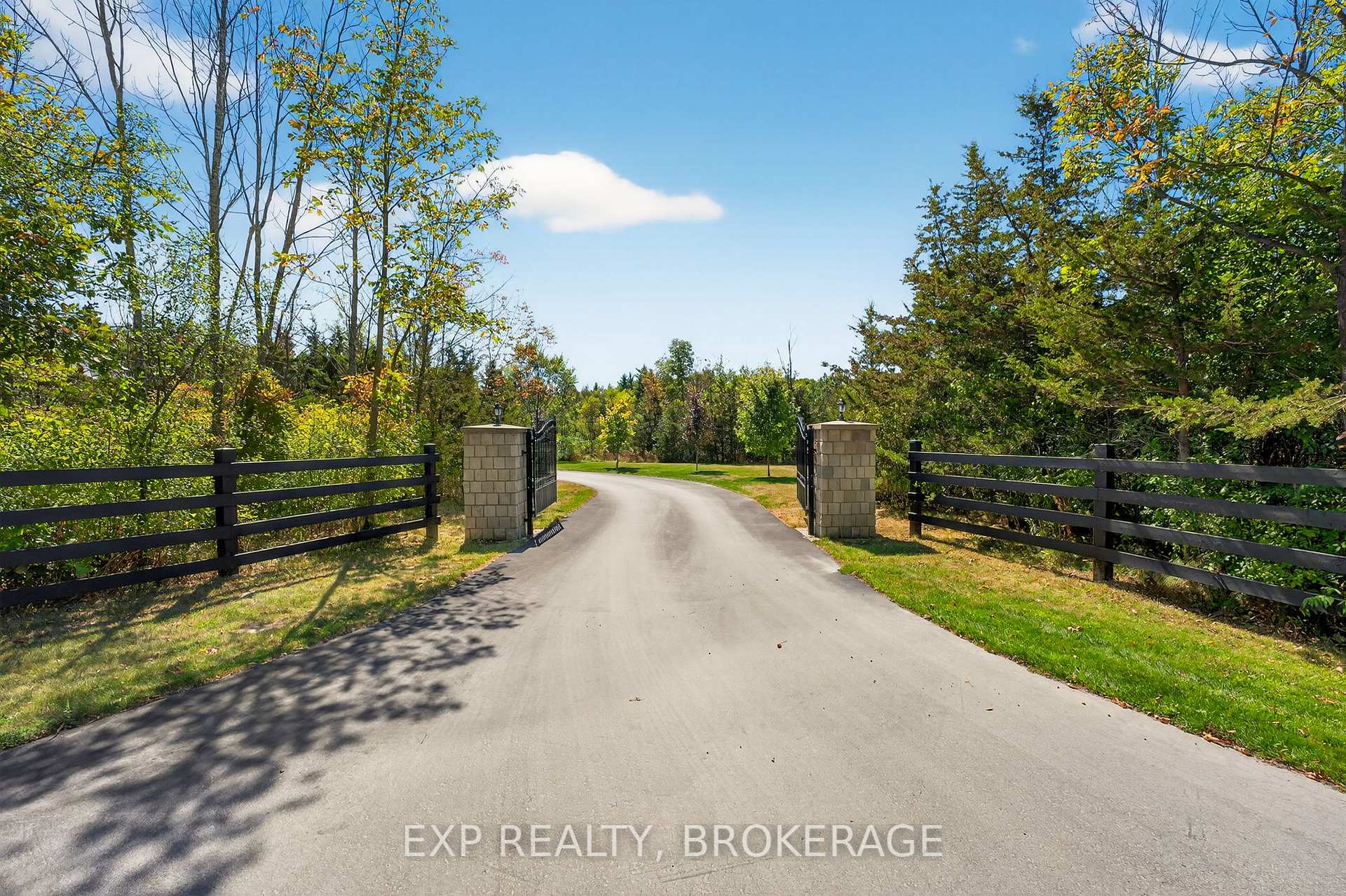 Photo 45 of 2334 Empey Road, Loyalist, Lennox and Addington - South — HOMEH