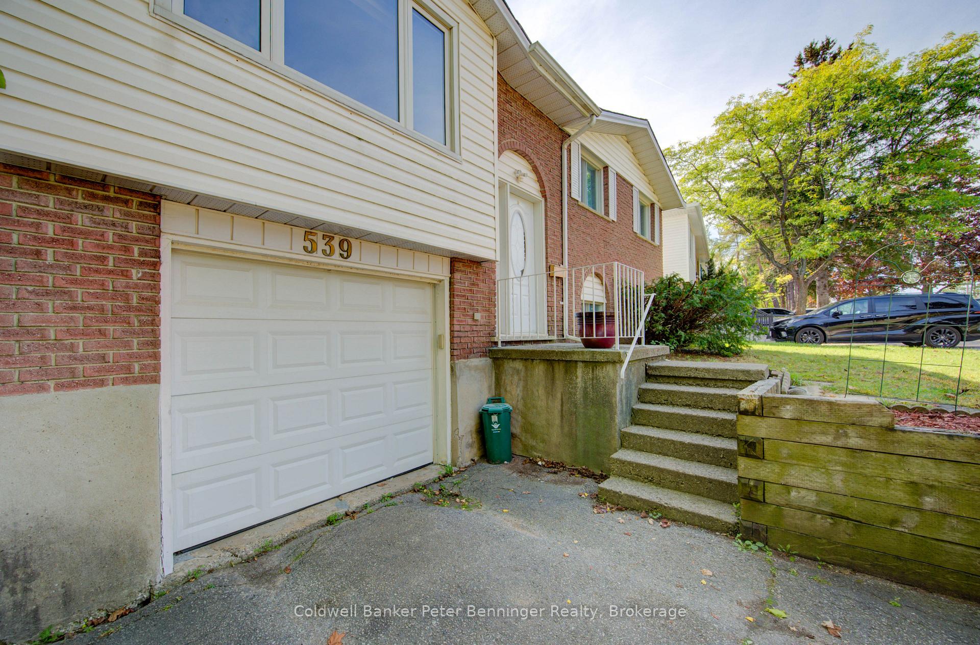 Photo 4 of 539 Pioneer Drive, Kitchener — HOMEH
