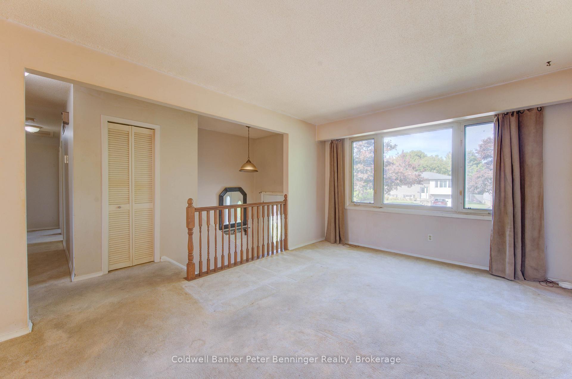 Photo 7 of 539 Pioneer Drive, Kitchener — HOMEH