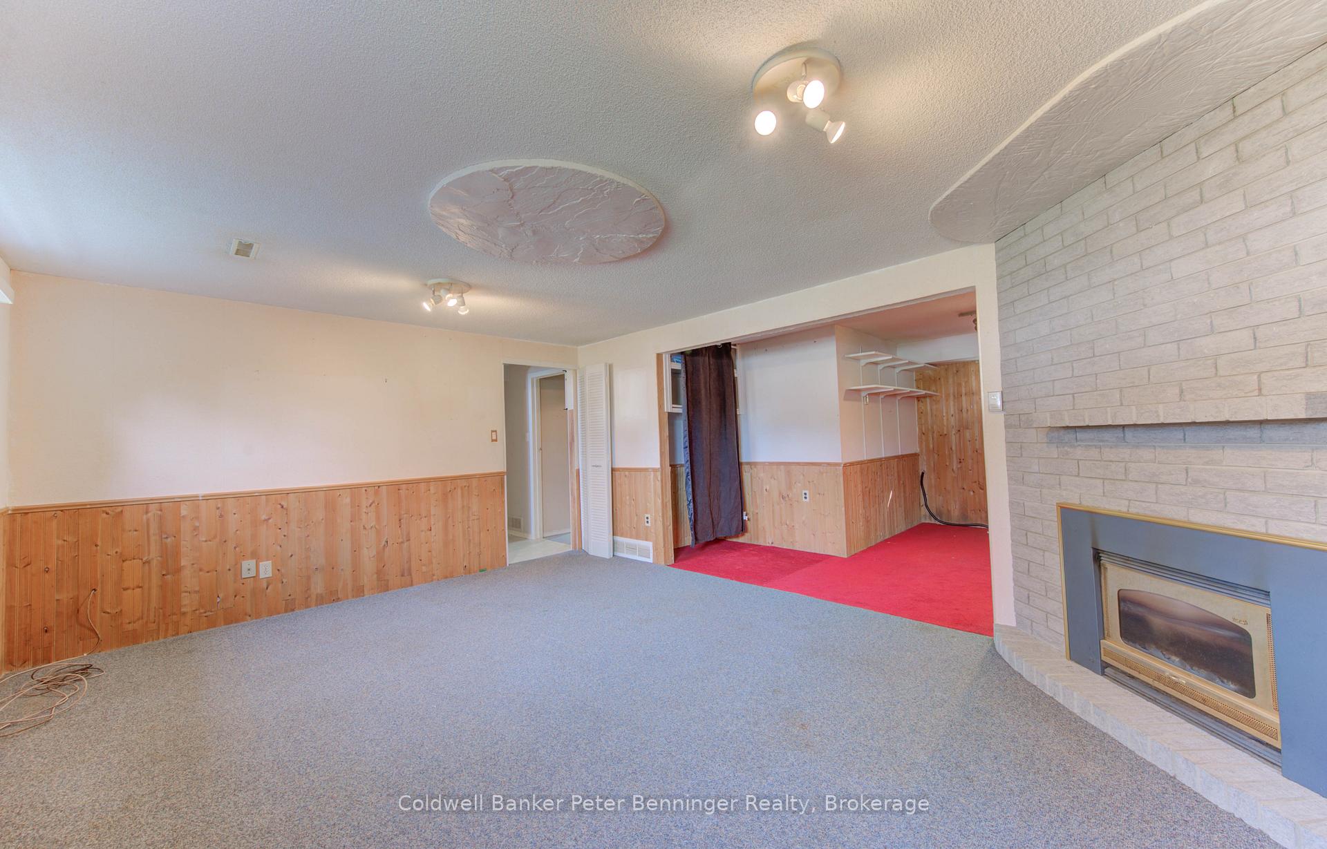 Photo 35 of 539 Pioneer Drive, Kitchener — HOMEH