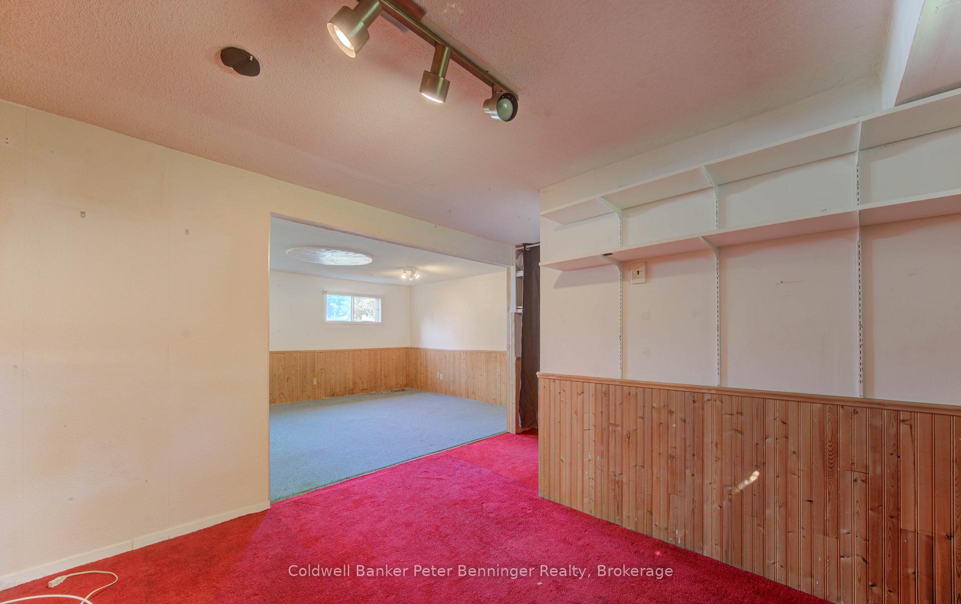 Photo 37 of 539 Pioneer Drive, Kitchener — HOMEH