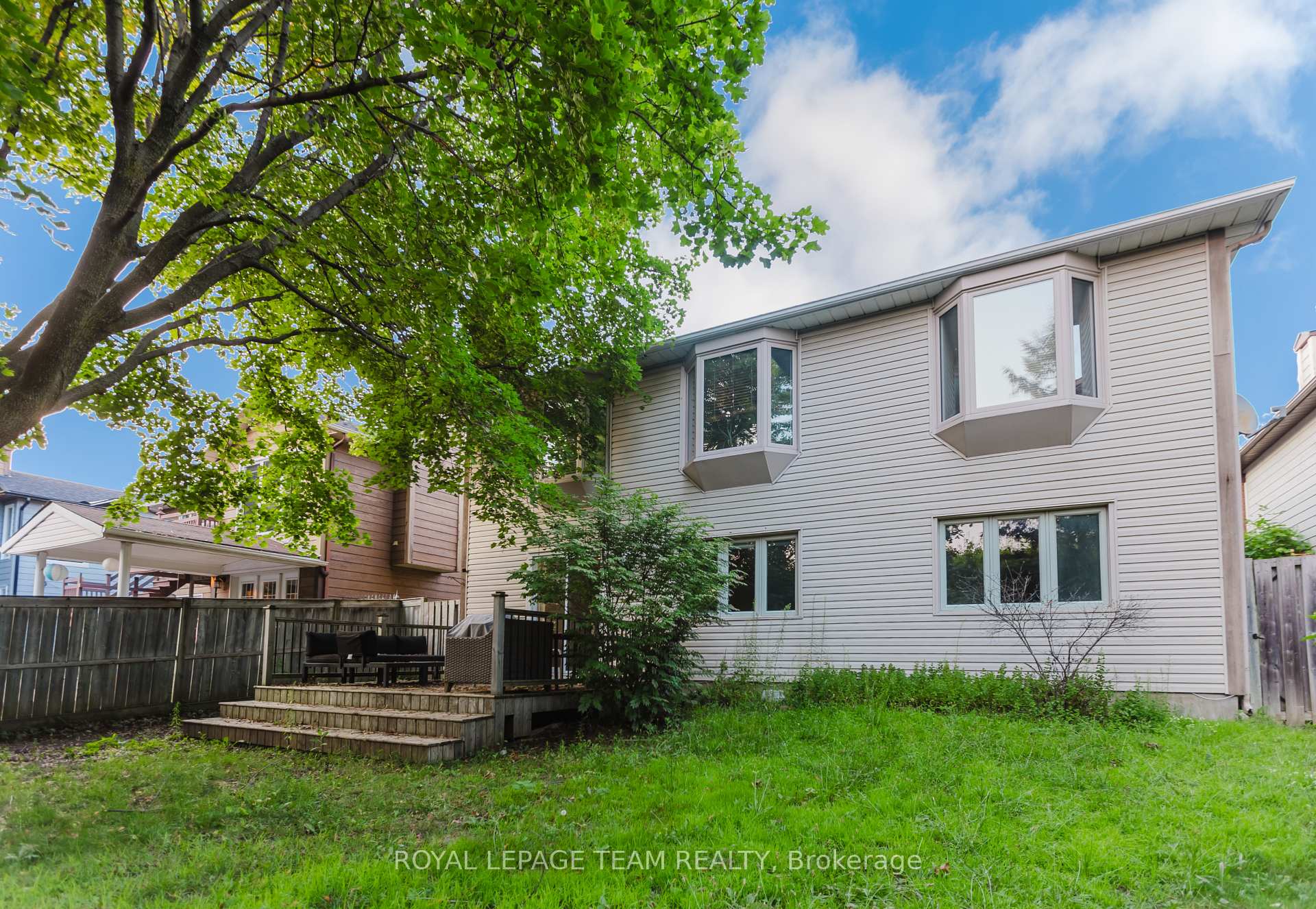 Photo 33 of 64 Jarlan Terrace, Ottawa, Kanata - Katimavik — HOMEH