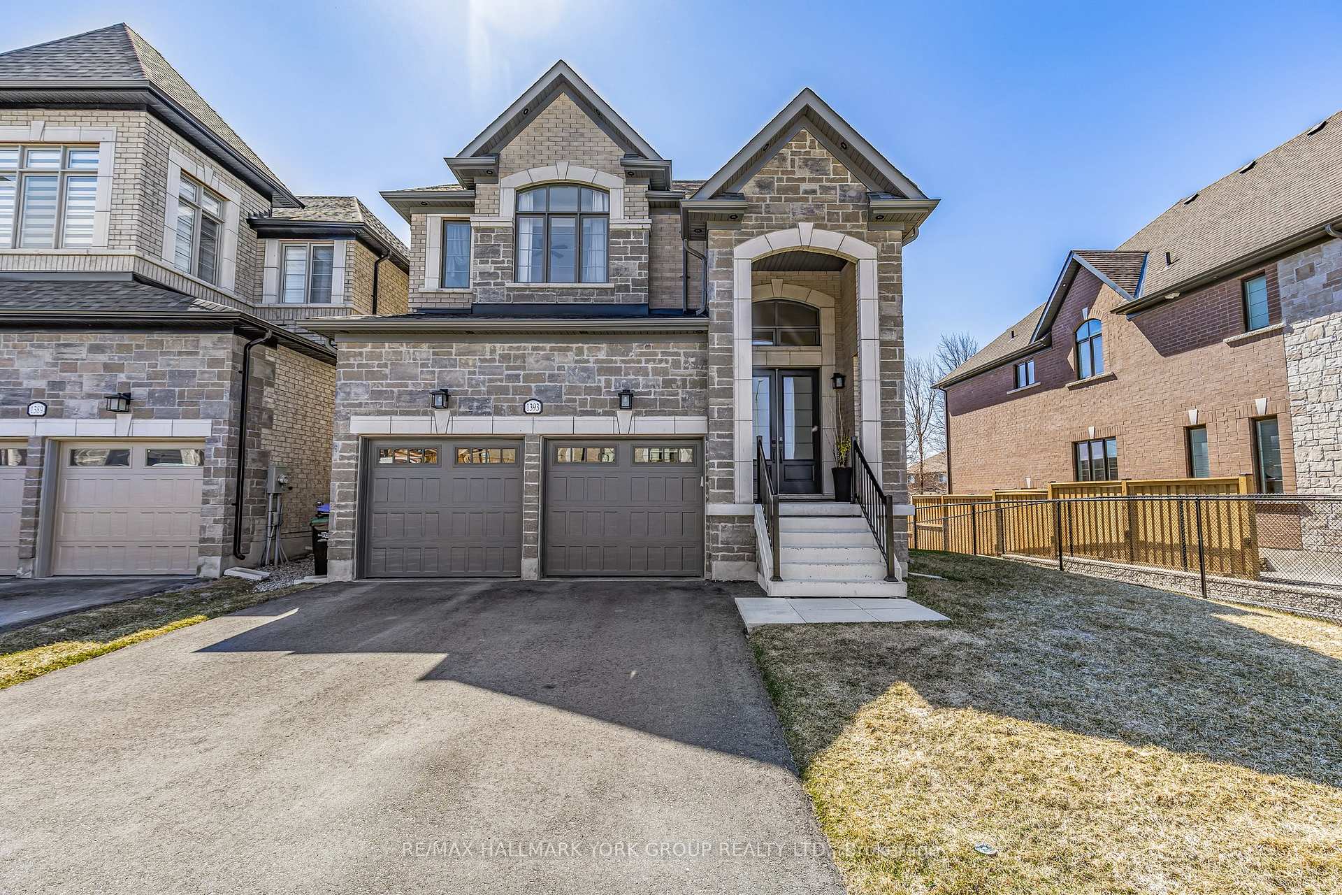 Photo 1 of 1393 Blackmore Street, Innisfil, Alcona — HOMEH