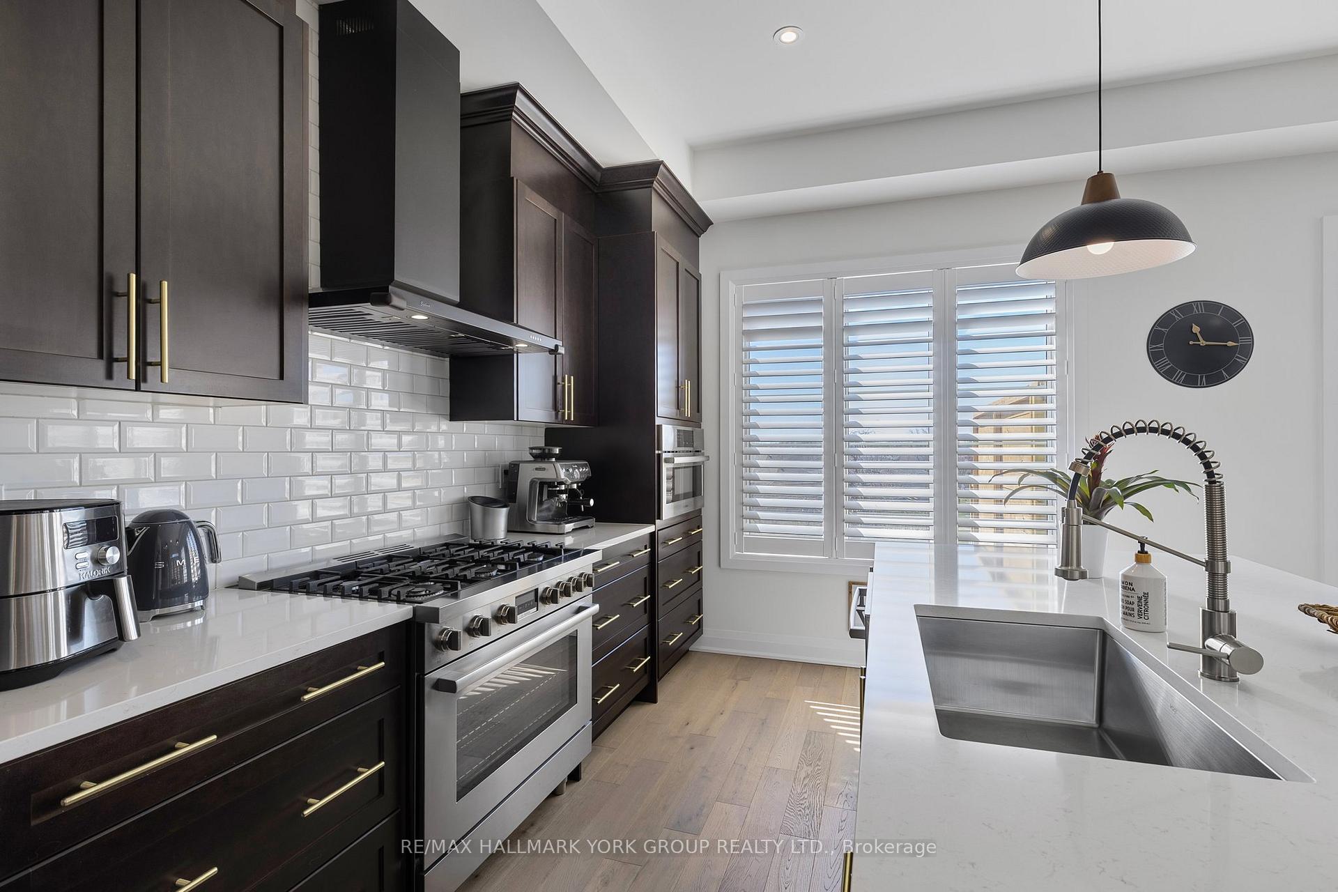 Photo 11 of 1393 Blackmore Street, Innisfil, Alcona — HOMEH