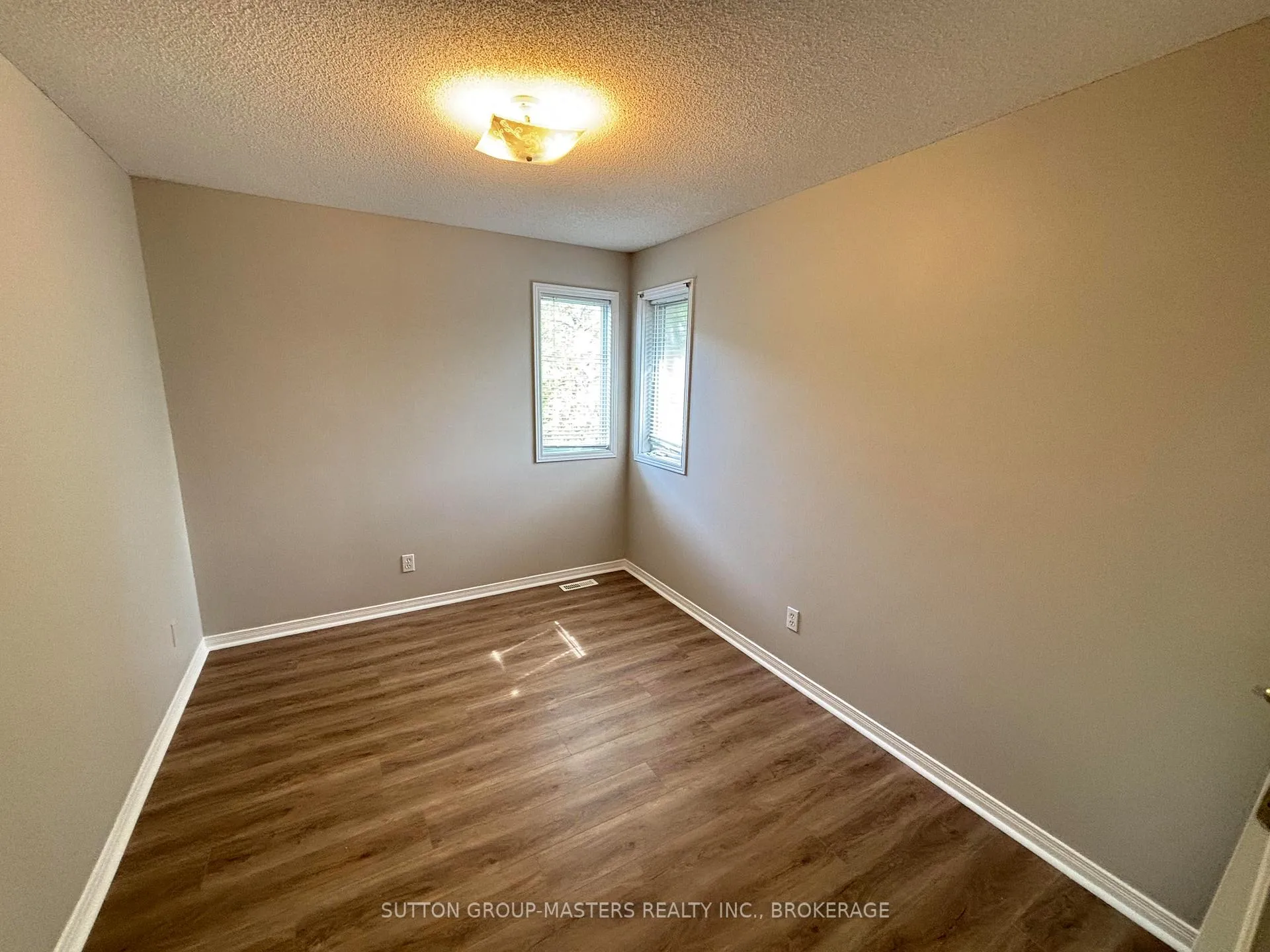 Photo 23 of 160 Nelson Street, Kingston, Central City East — HOMEH