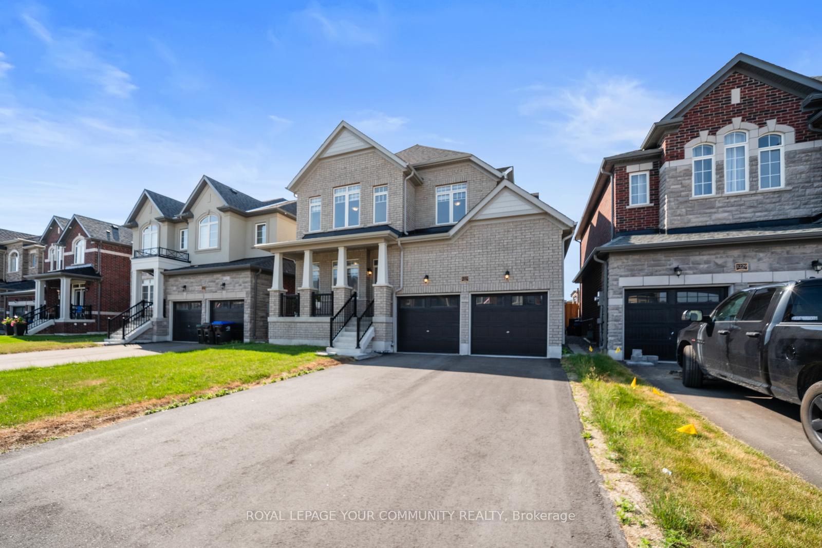 Photo 2 of 1225 Corby Way, Innisfil, Rural Innisfil — HOMEH