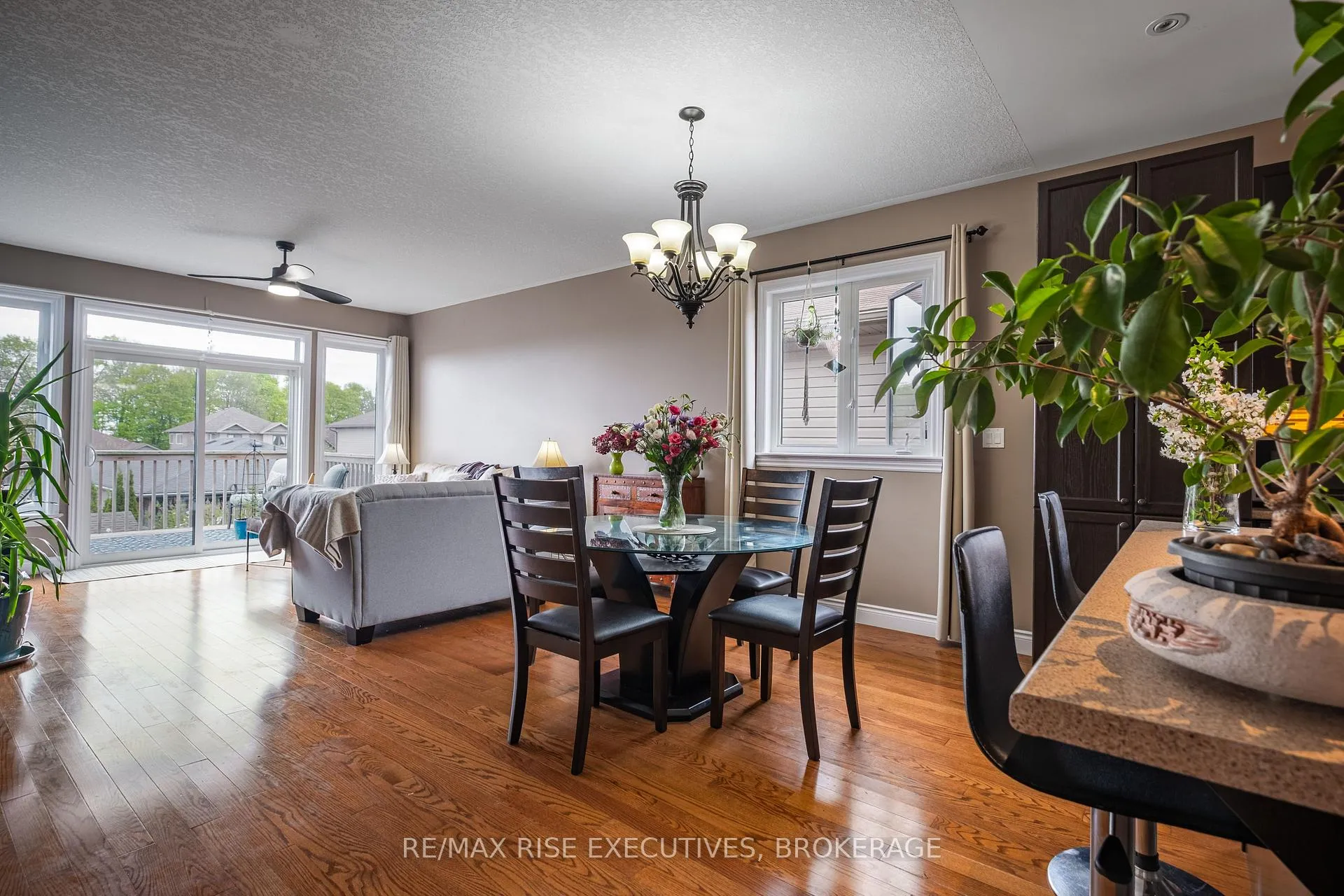 Photo 24 of 134 Islandview Drive, Loyalist, Amherstview — HOMEH