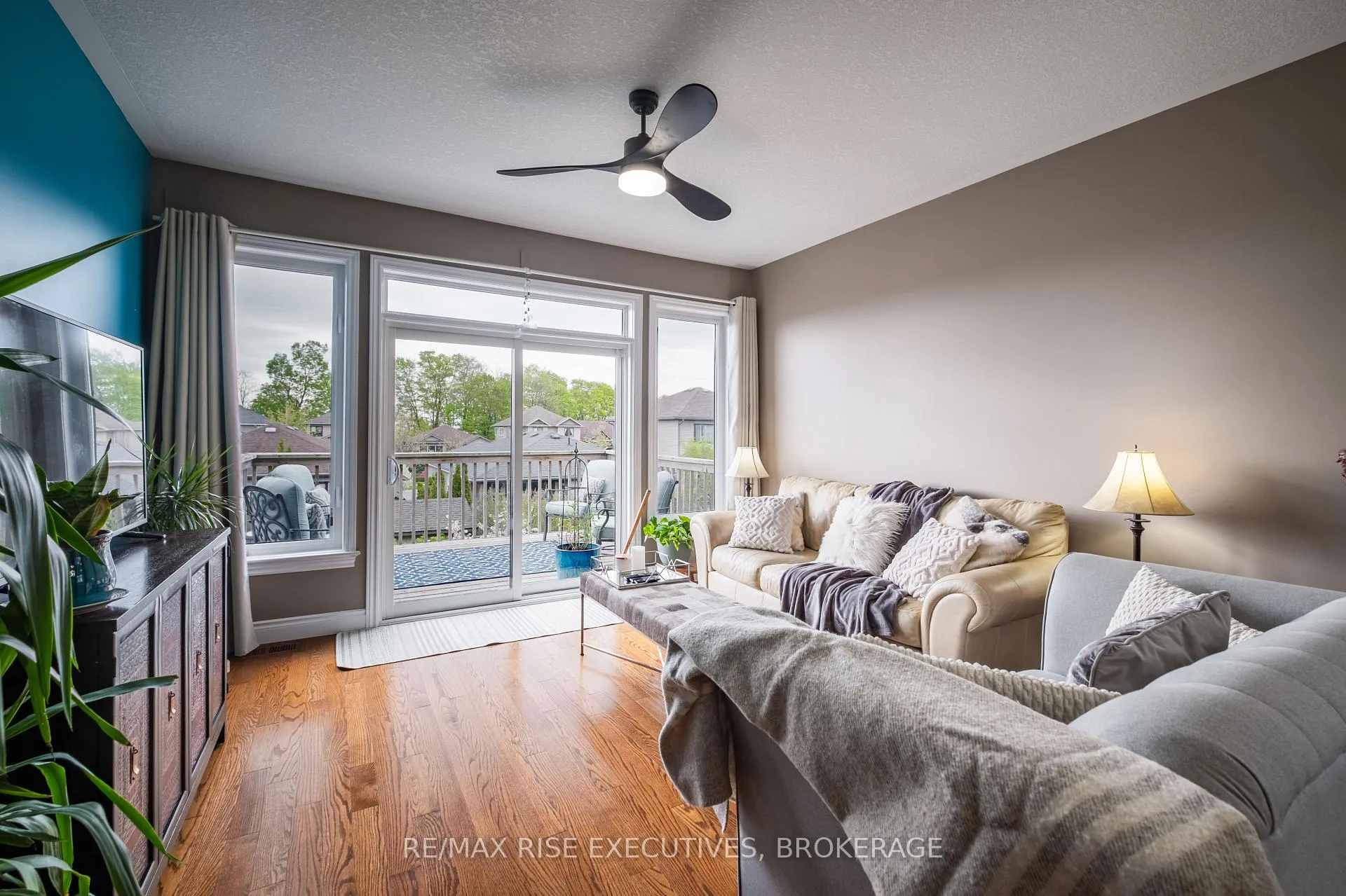 Photo 25 of 134 Islandview Drive, Loyalist, Amherstview — HOMEH