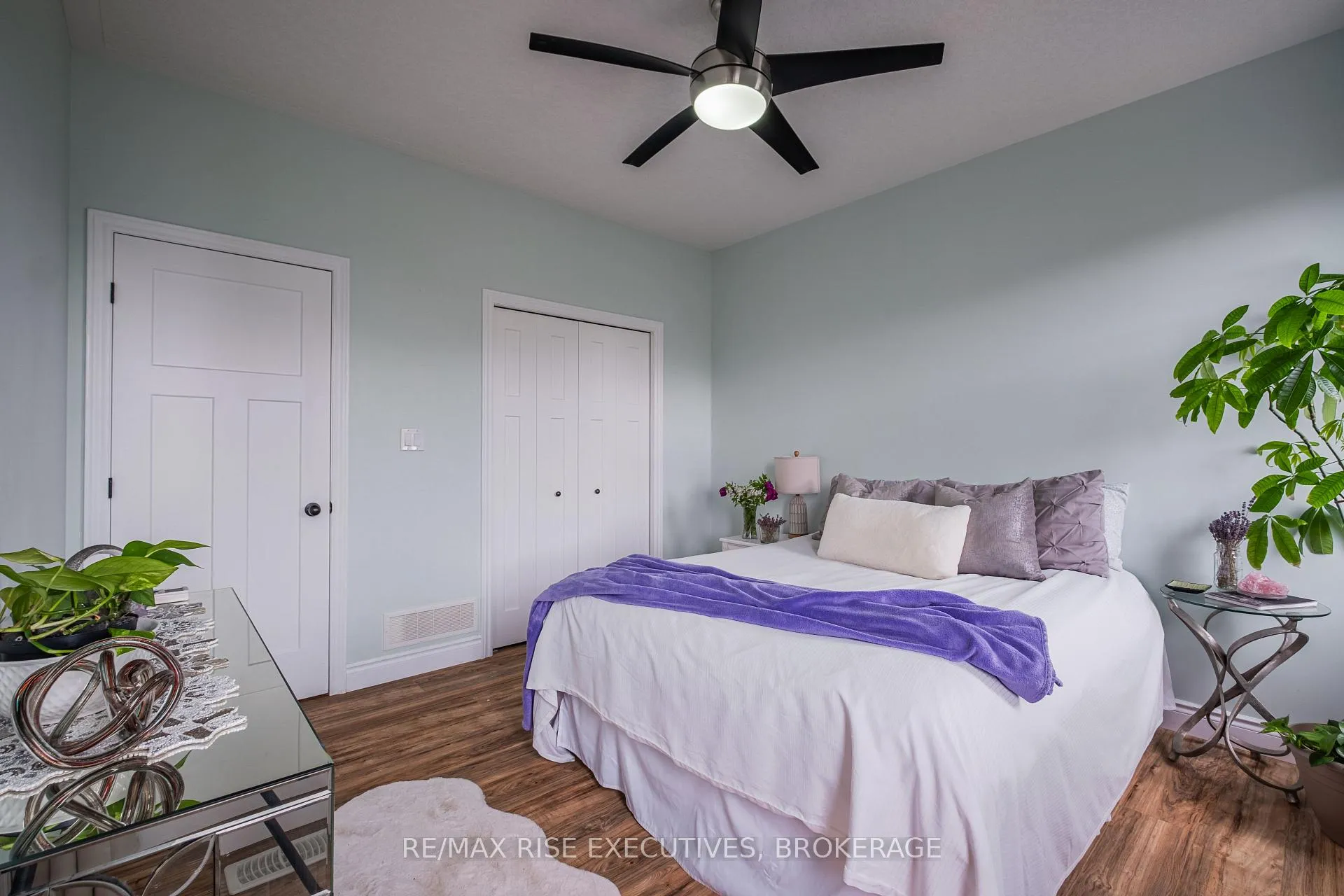 Photo 34 of 134 Islandview Drive, Loyalist, Amherstview — HOMEH