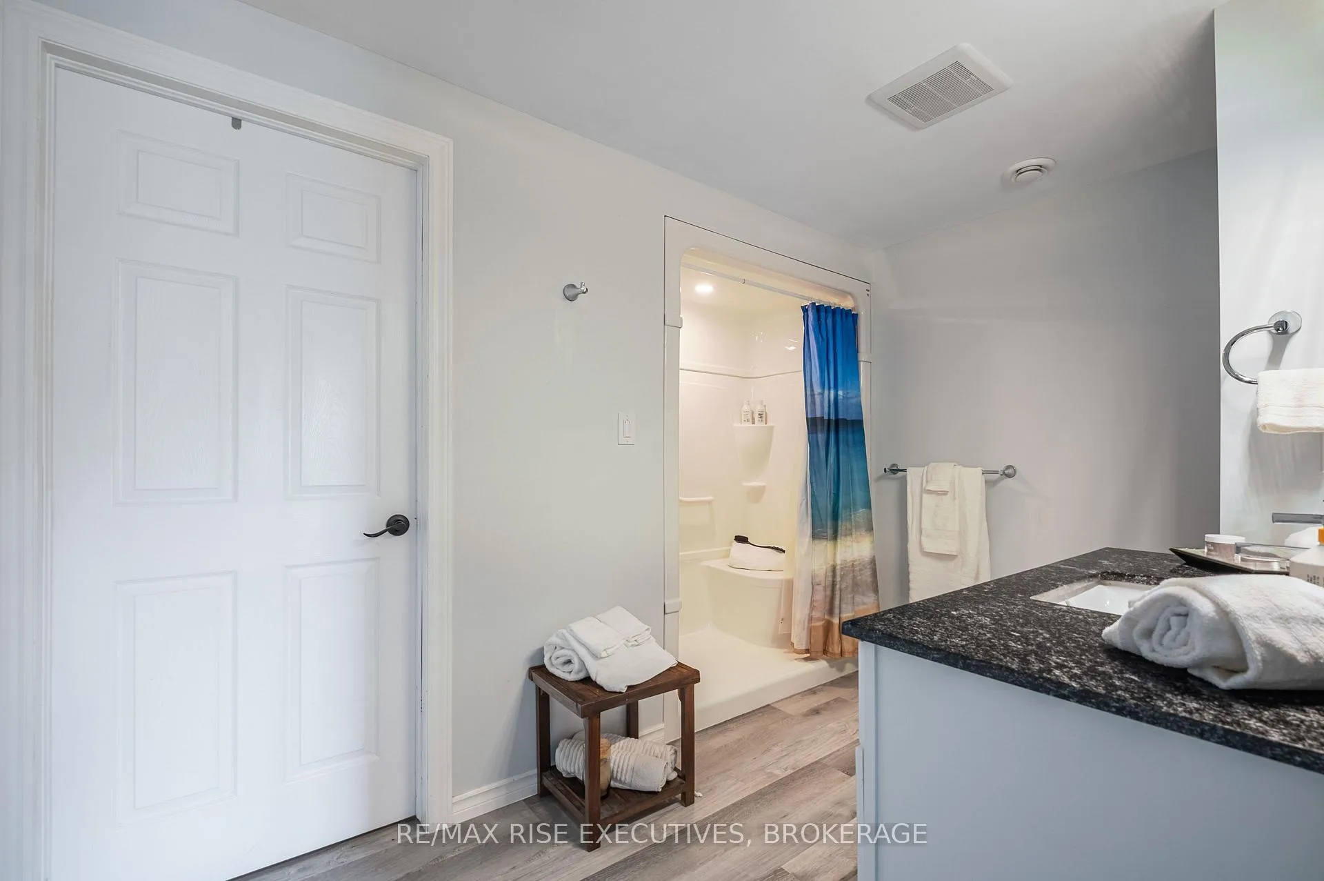 Photo 64 of 134 Islandview Drive, Loyalist, Amherstview — HOMEH
