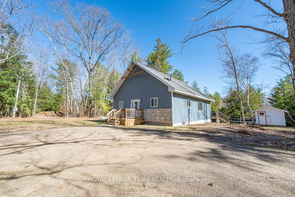 Front of 664 Ohio Road