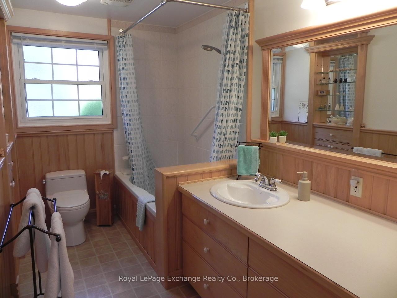 Photo 24 of 268 Willow Road, Kincardine — HOMEH