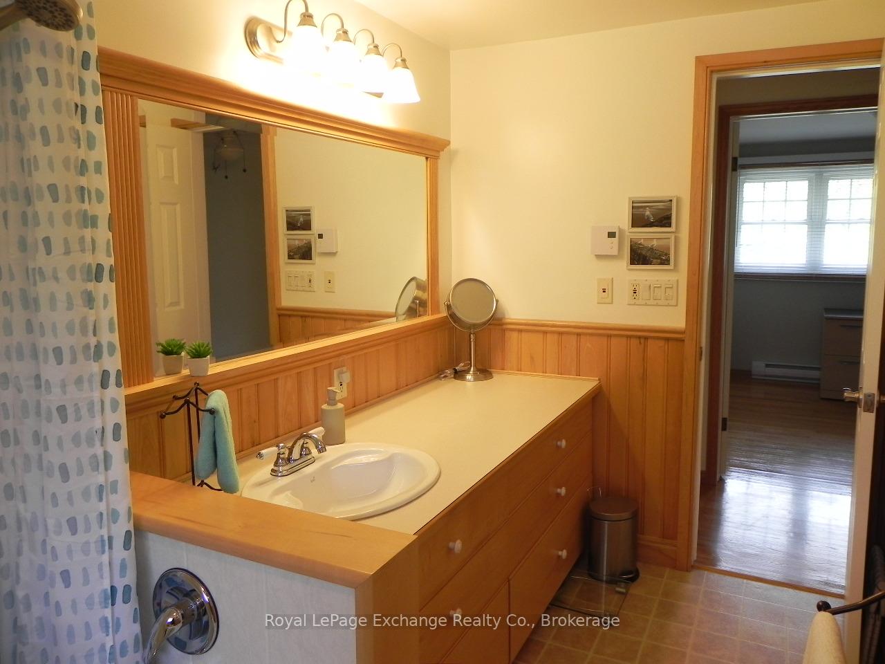 Photo 25 of 268 Willow Road, Kincardine — HOMEH