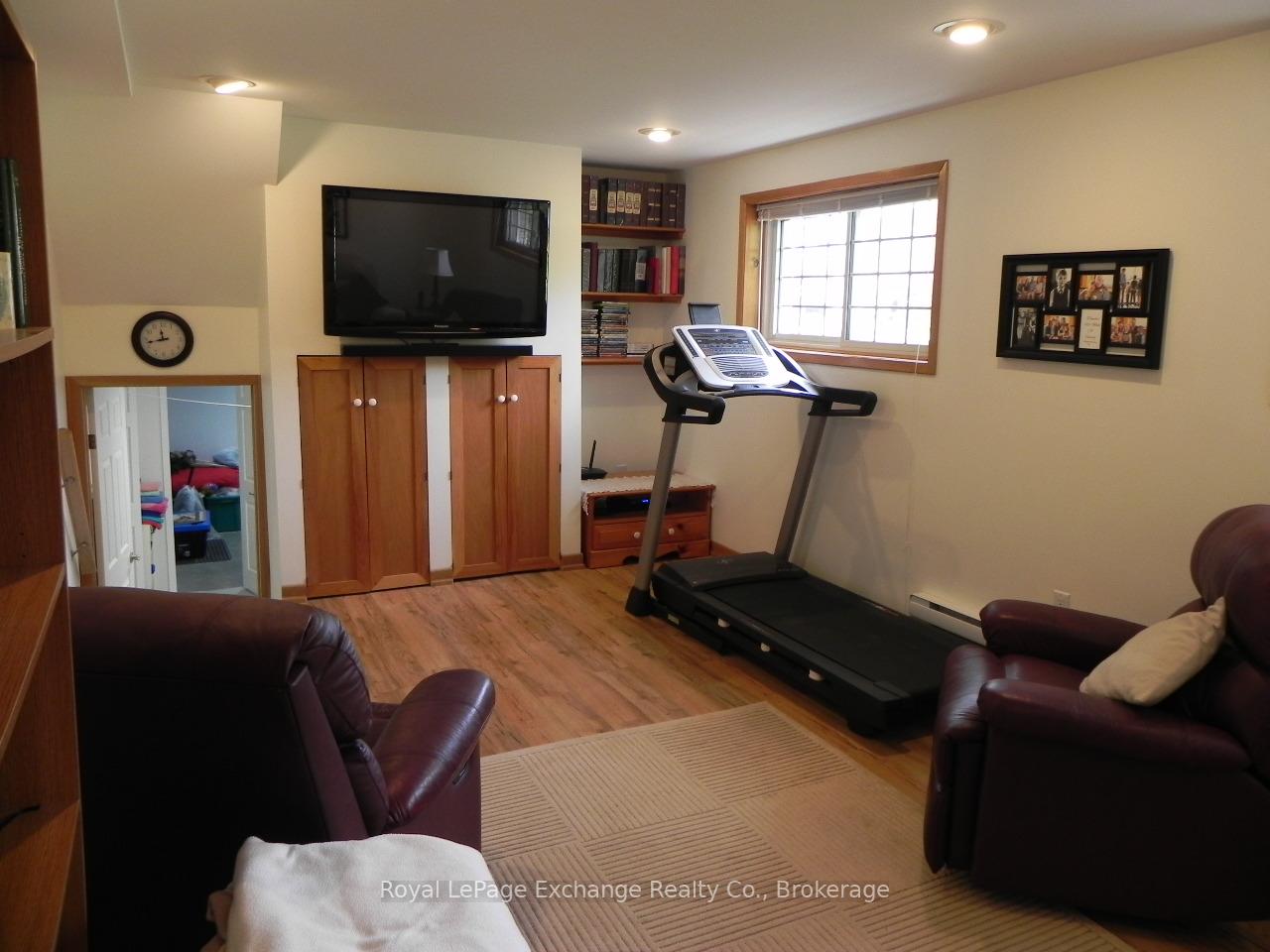 Photo 31 of 268 Willow Road, Kincardine — HOMEH