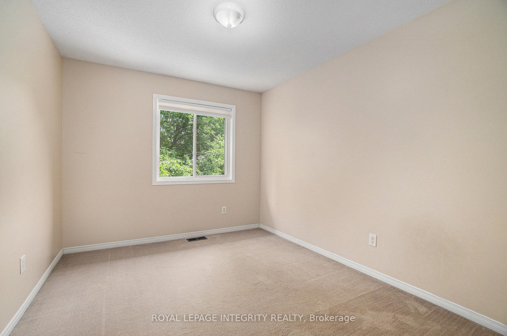 Photo 20 of 558 Aberfoyle Circle, Ottawa, Kanata - Morgan's Grant/South March — HOMEH