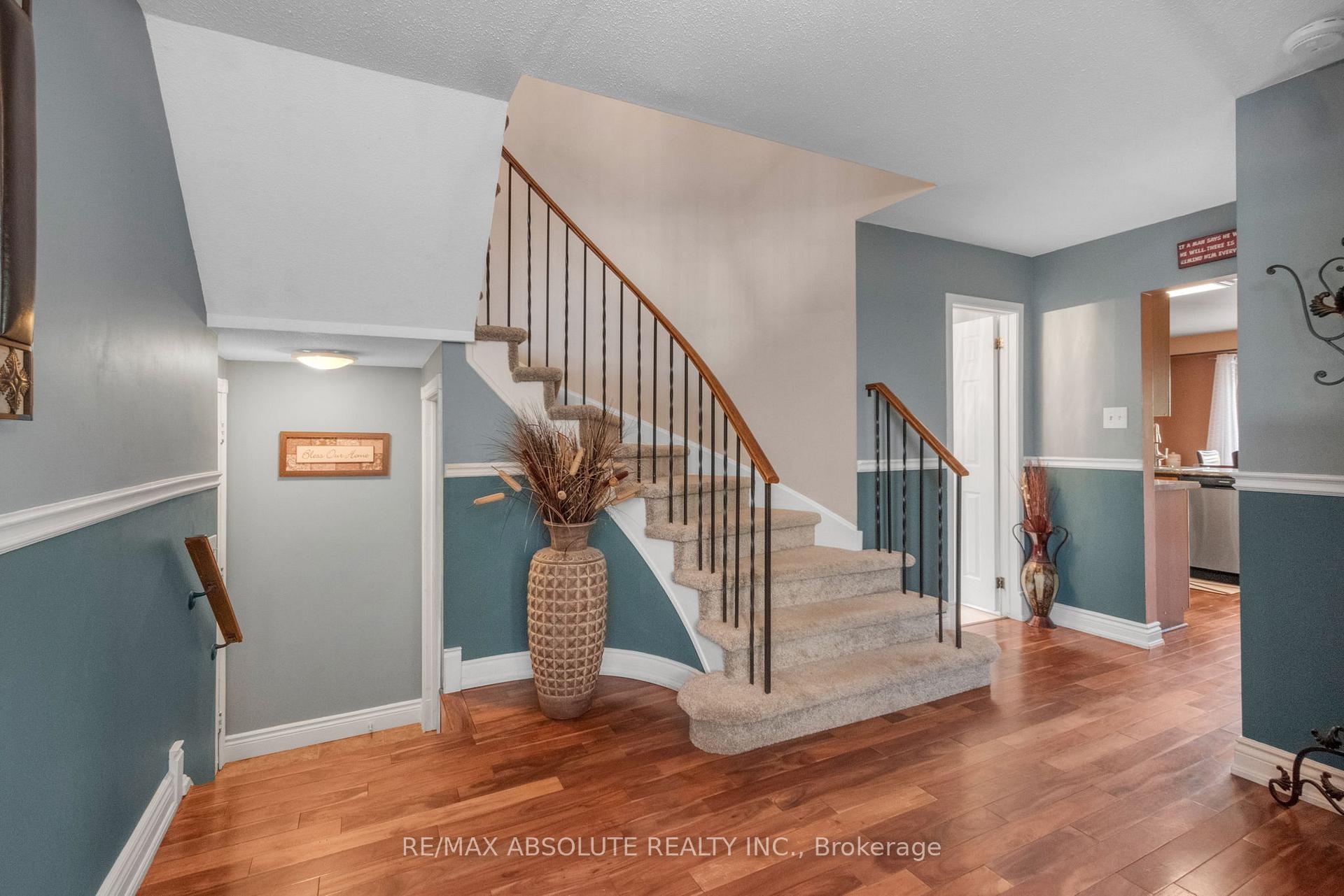 Photo 4 of 171 Springwater Drive, Ottawa, Kanata - Bridlewood — HOMEH