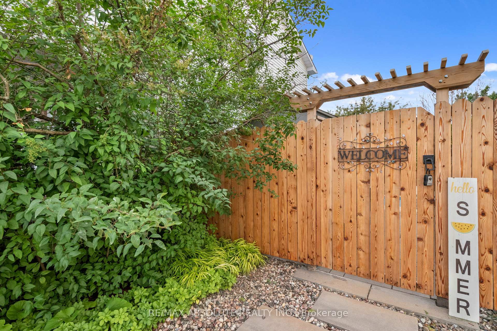 Photo 42 of 171 Springwater Drive, Ottawa, Kanata - Bridlewood — HOMEH