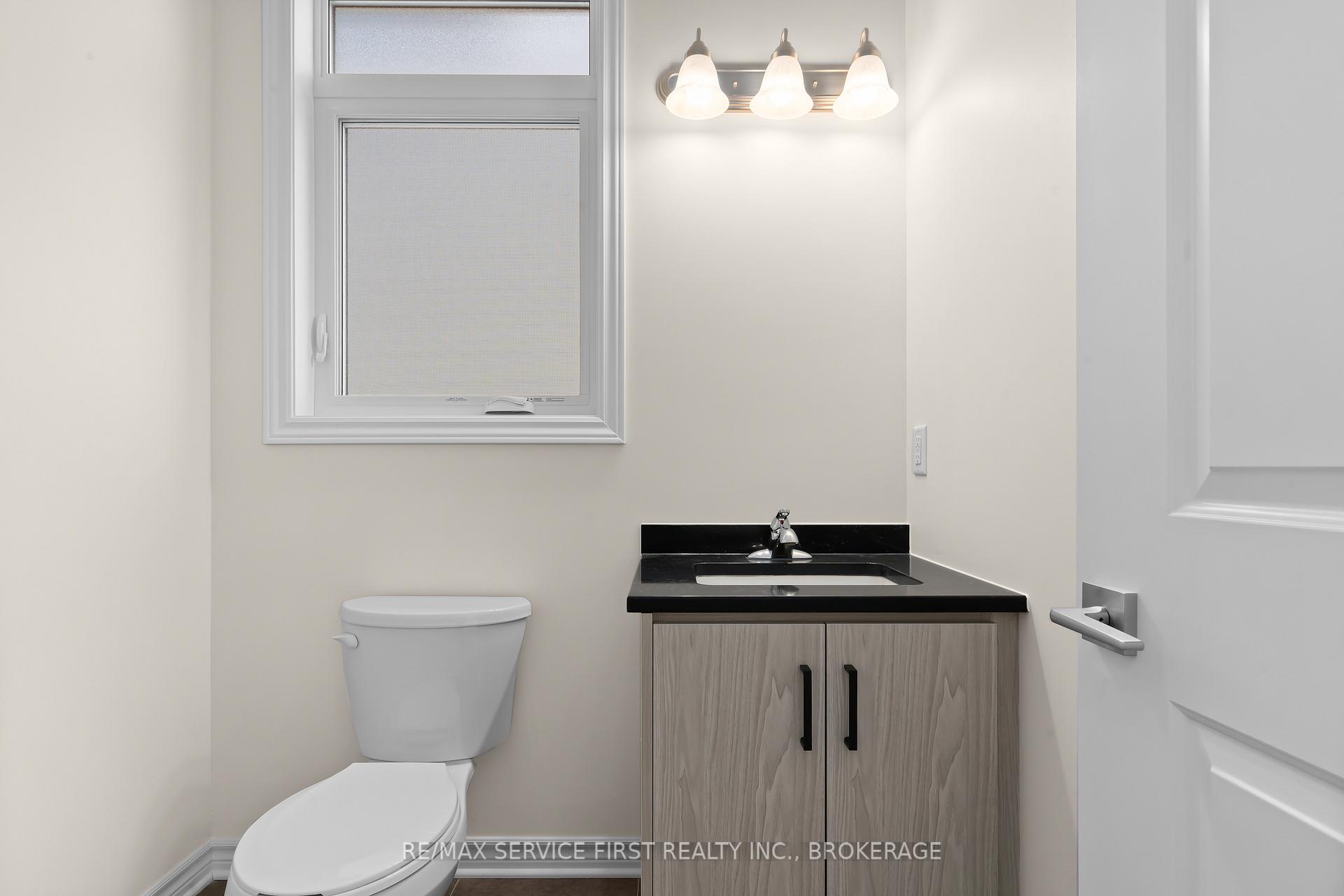 Photo 4 of 1722 Monica Drive, Kingston, City Northwest — HOMEH