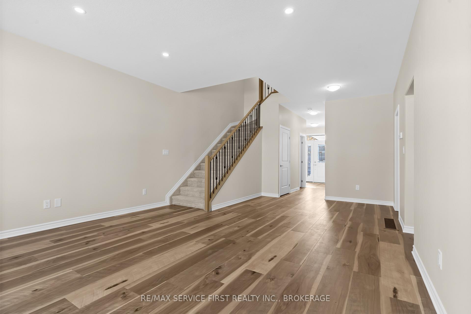 Photo 7 of 1722 Monica Drive, Kingston, City Northwest — HOMEH