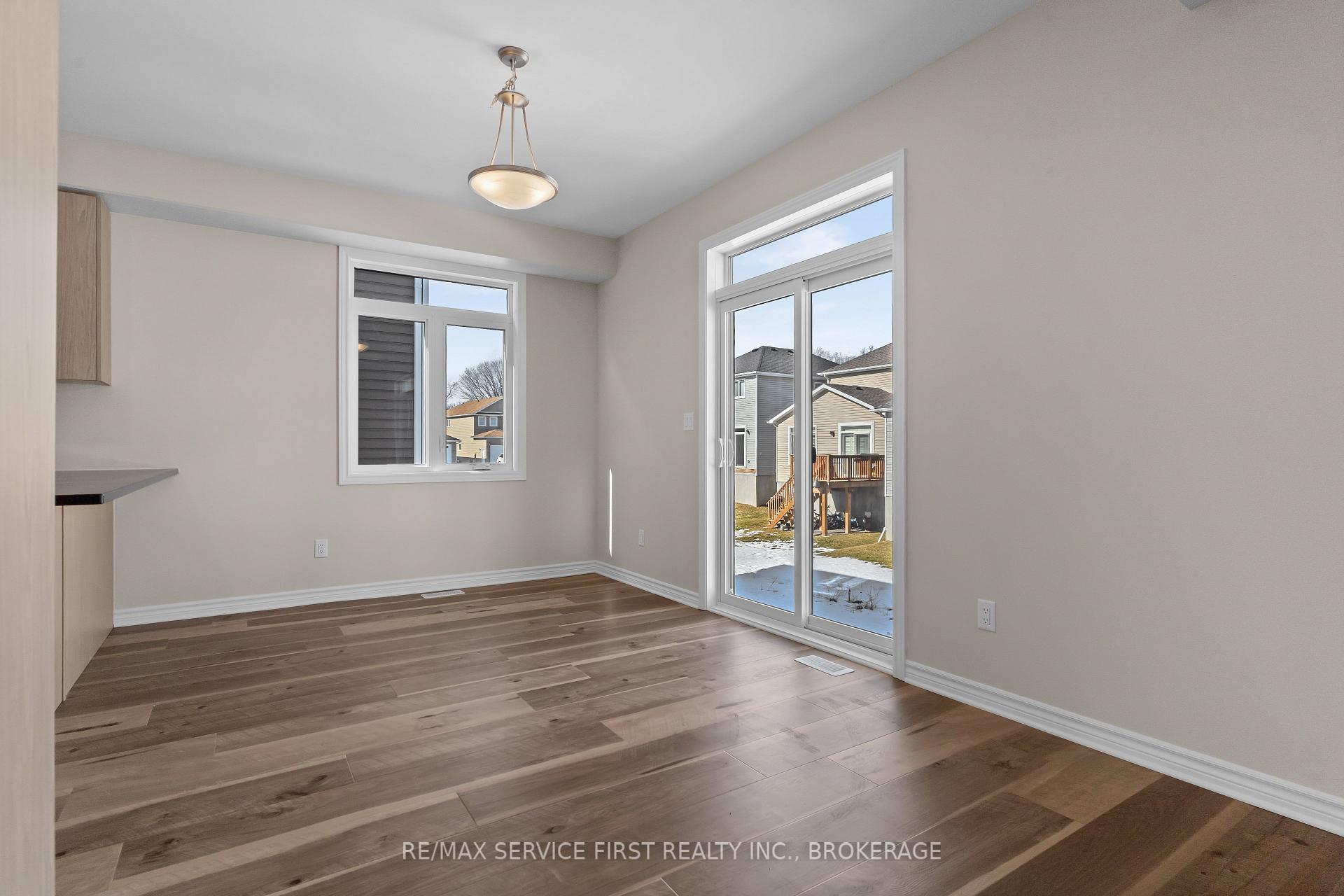 Photo 12 of 1722 Monica Drive, Kingston, City Northwest — HOMEH