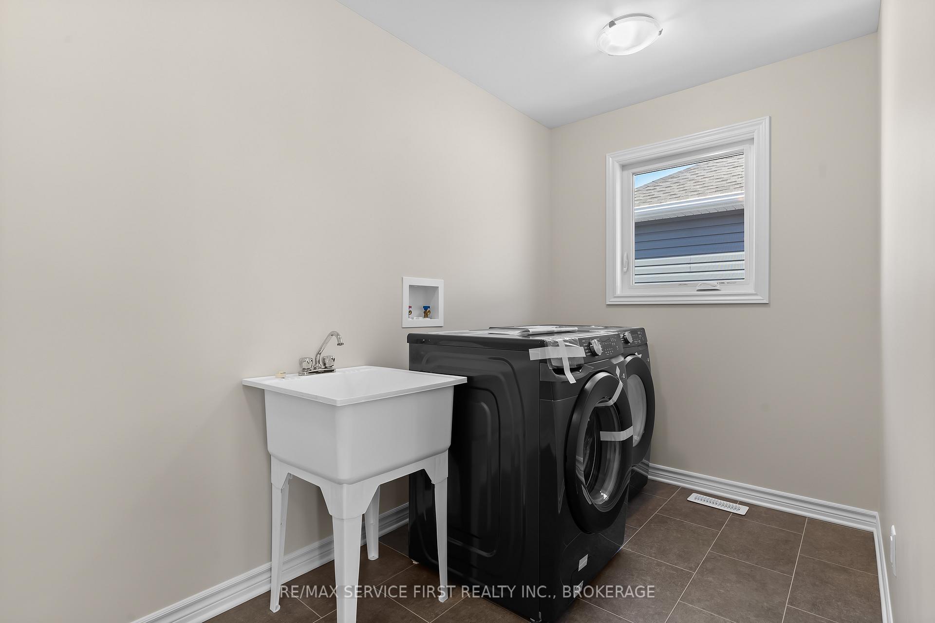 Photo 24 of 1722 Monica Drive, Kingston, City Northwest — HOMEH