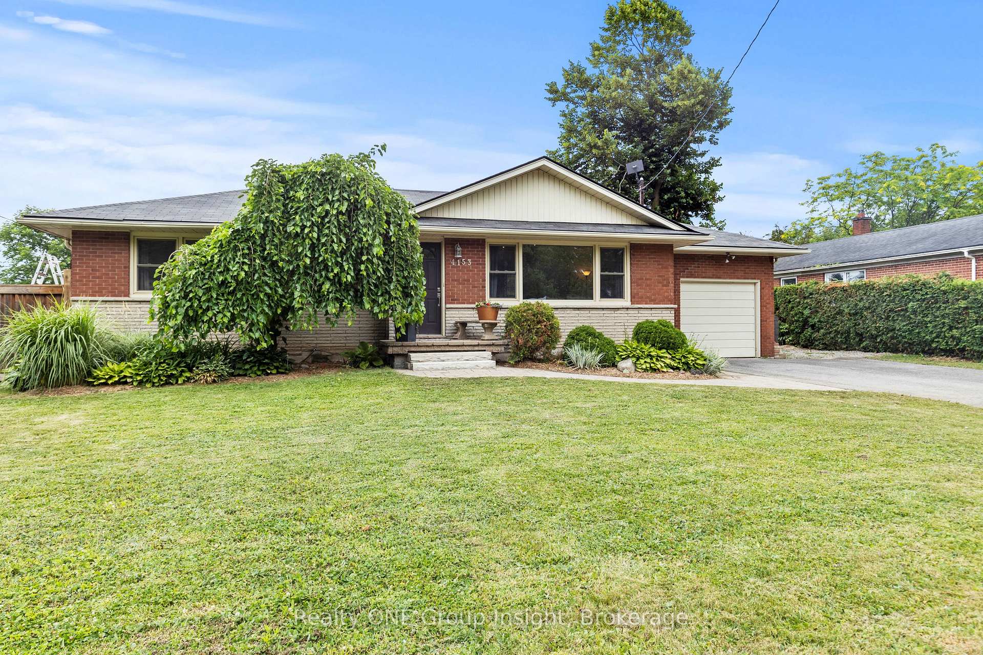 Front of 4153 Aberdeen Road