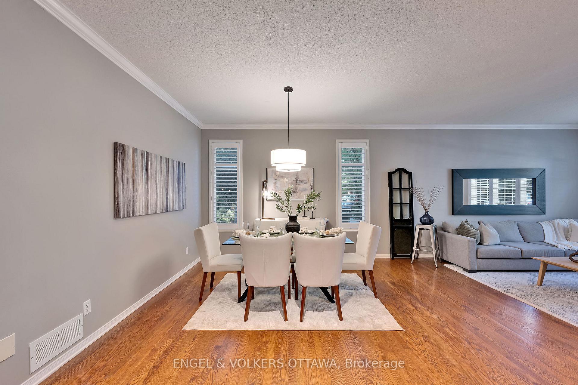 Photo 9 of 5 Wynridge Place, Ottawa, Kanata - Emerald Meadows/Trailwest — HOMEH