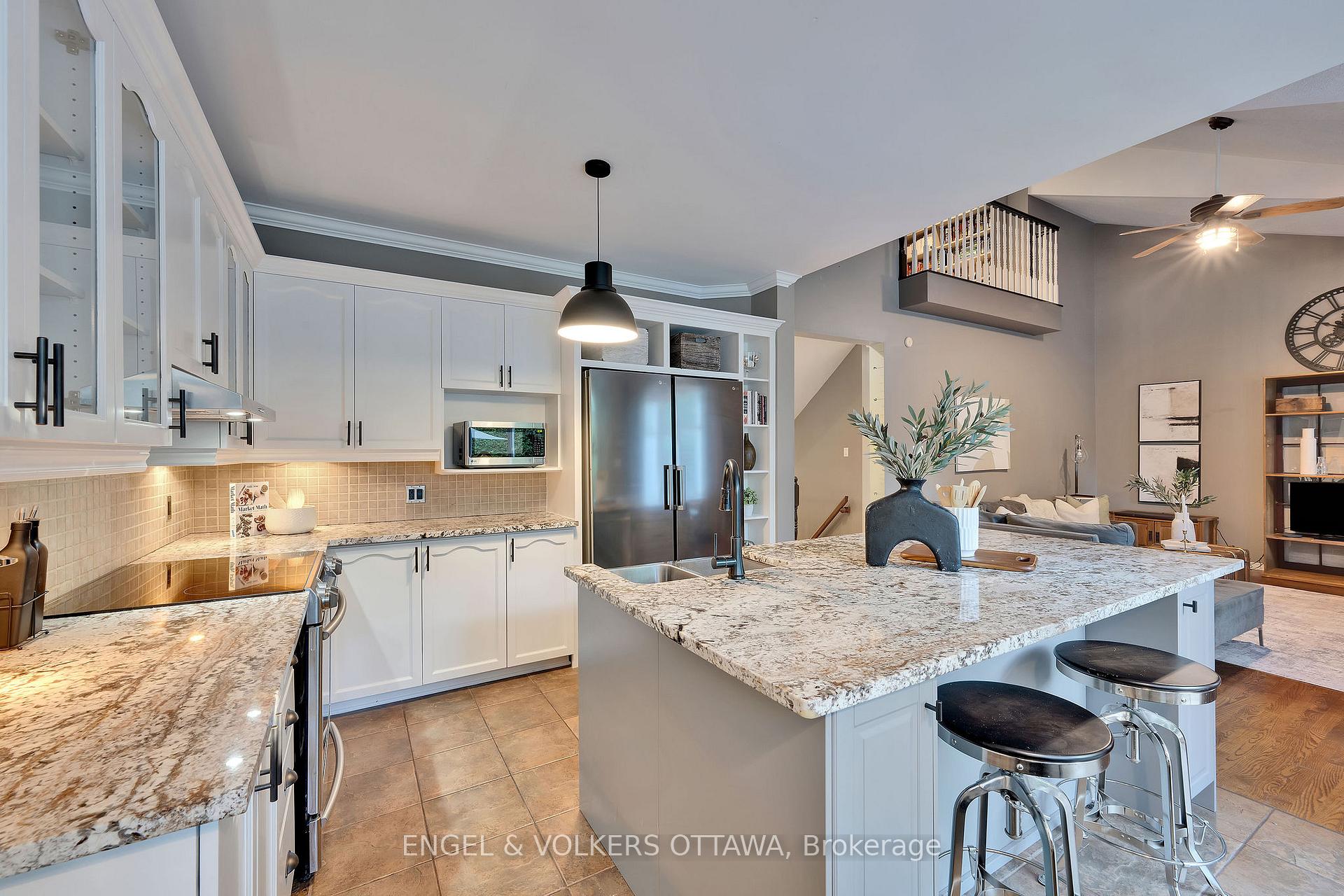 Photo 23 of 5 Wynridge Place, Ottawa, Kanata - Emerald Meadows/Trailwest — HOMEH