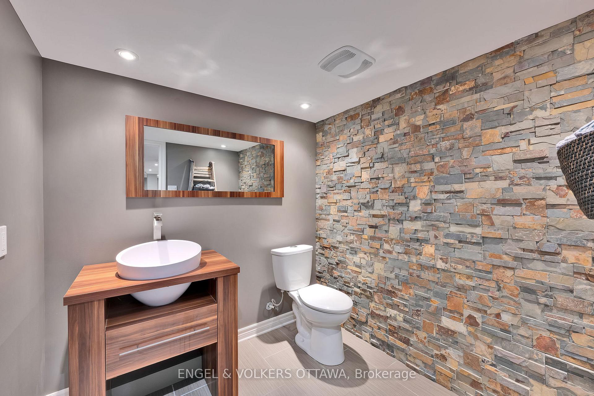 Photo 43 of 5 Wynridge Place, Ottawa, Kanata - Emerald Meadows/Trailwest — HOMEH