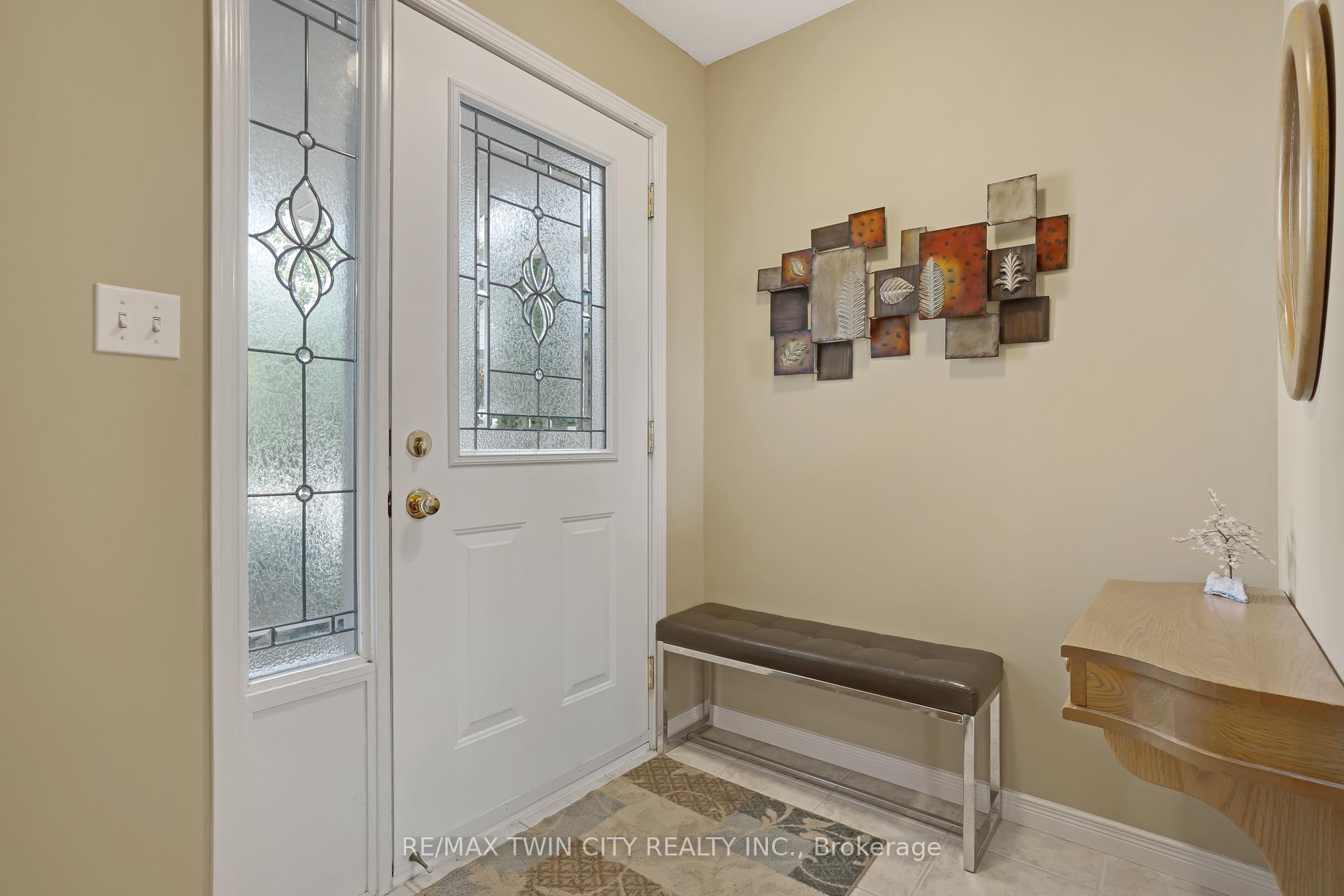 Photo 5 of 67 Tottenham Street, Kitchener — HOMEH