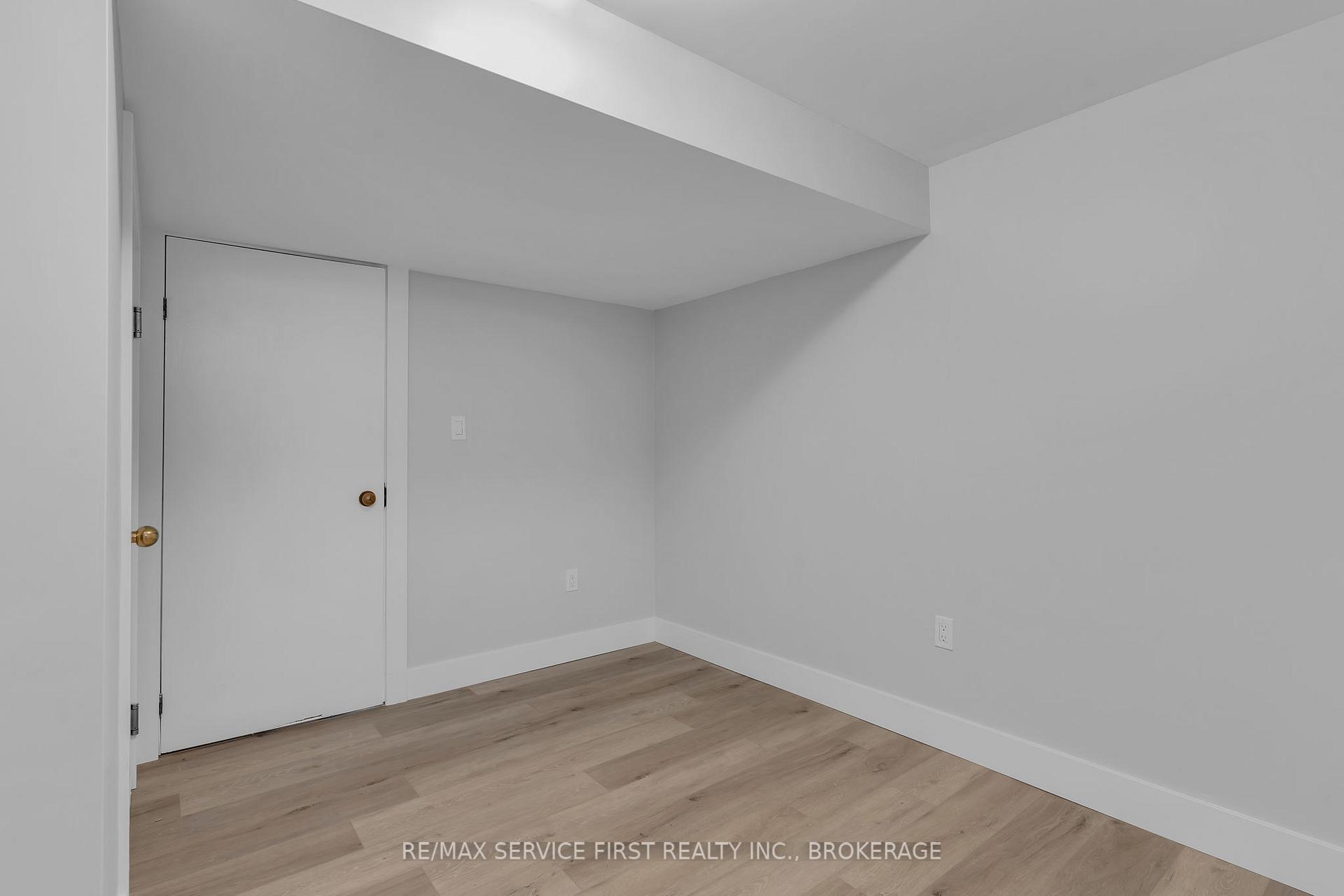 Photo 15 of 9 Rockford Place, Kingston, East of Sir John A. Blvd — HOMEH