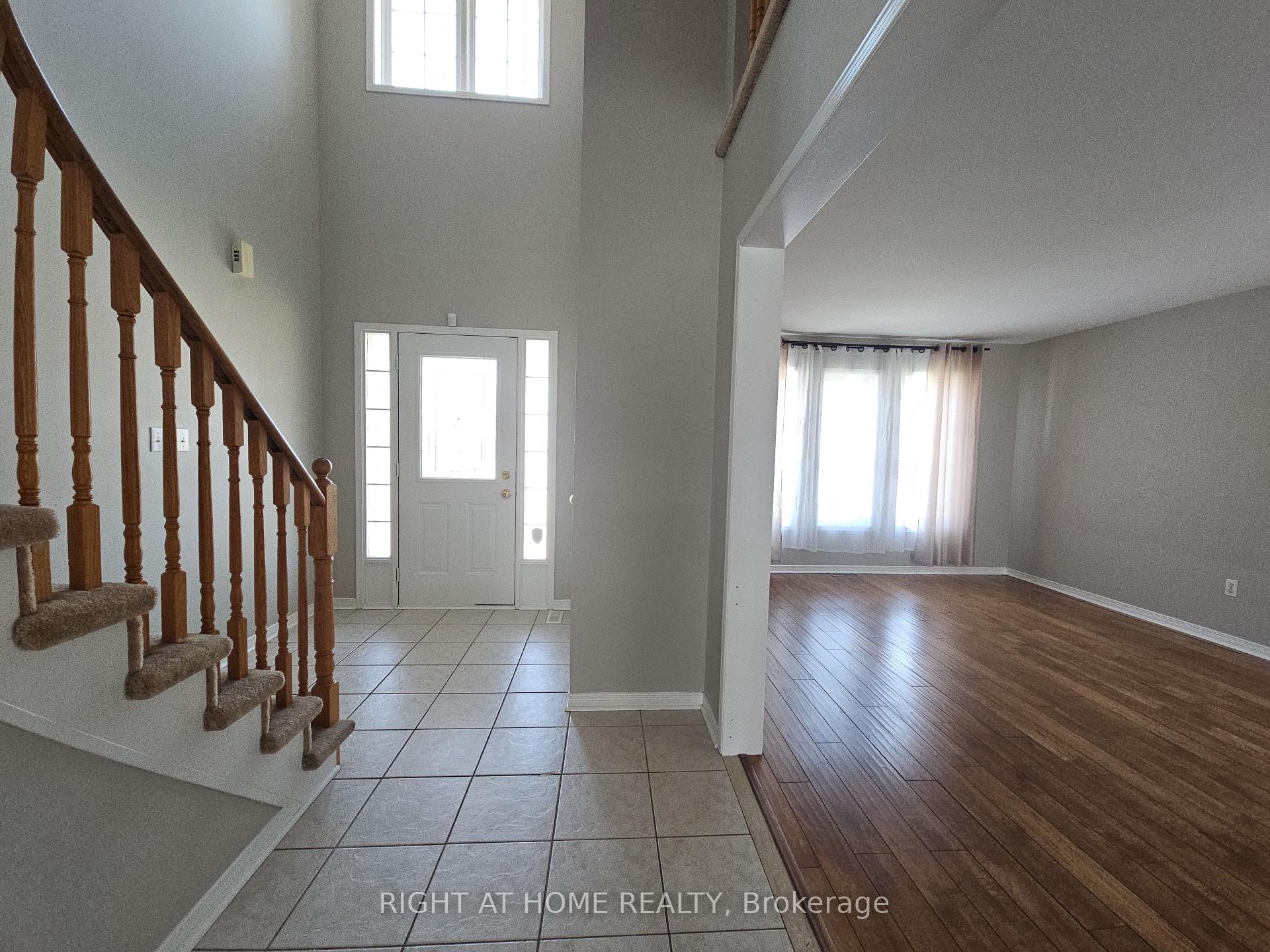 Photo 3 of 1183 Andrade Lane, Innisfil, Alcona — HOMEH
