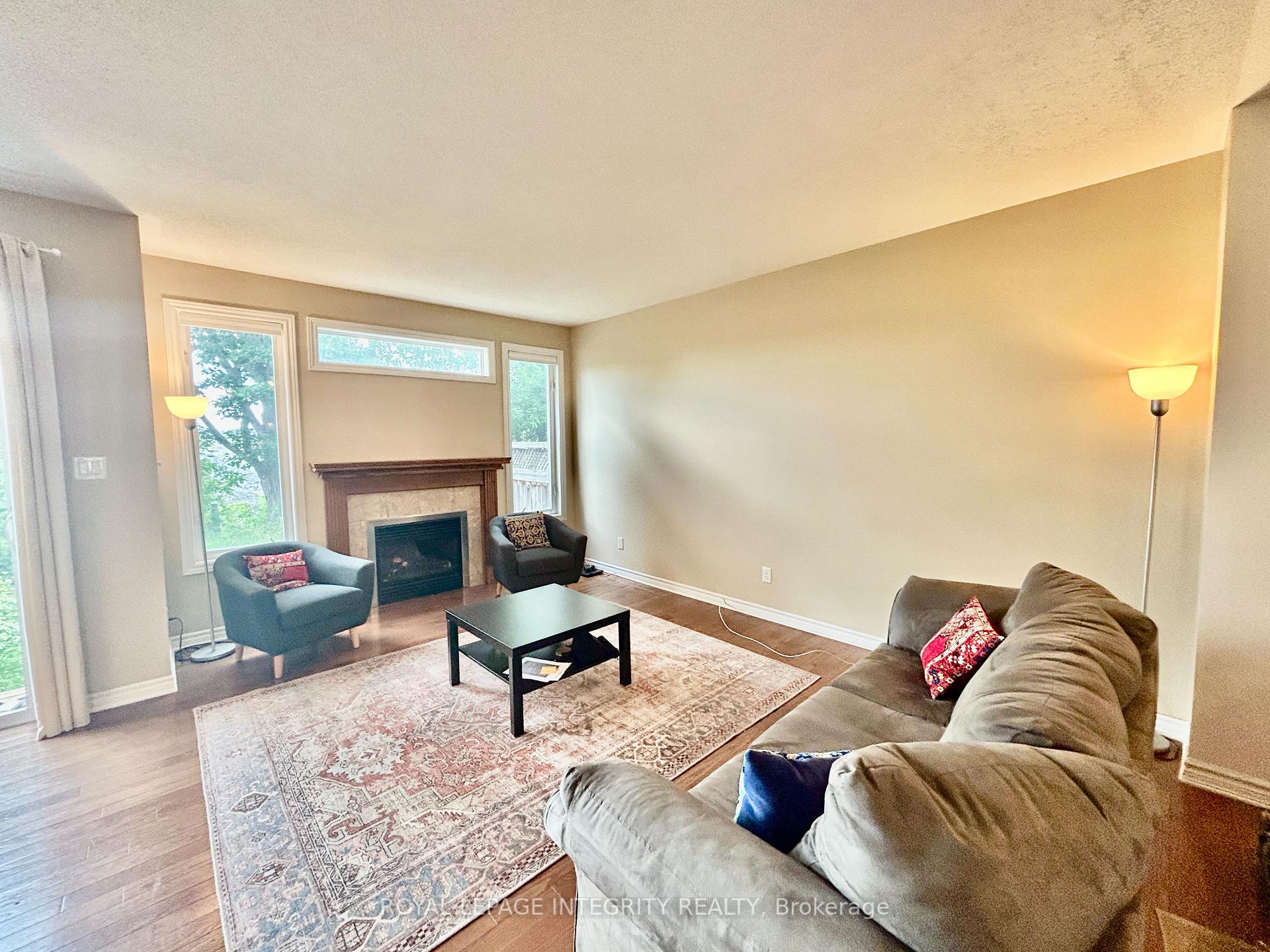 Photo 6 of 427 Celtic Ridge Crescent, Ottawa, Kanata - Morgan's Grant/South March — HOMEH