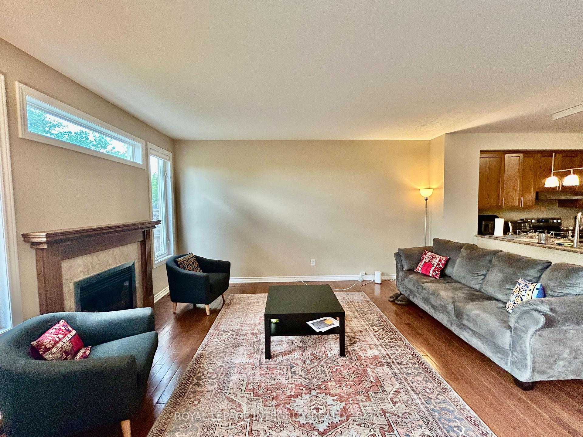 Photo 8 of 427 Celtic Ridge Crescent, Ottawa, Kanata - Morgan's Grant/South March — HOMEH