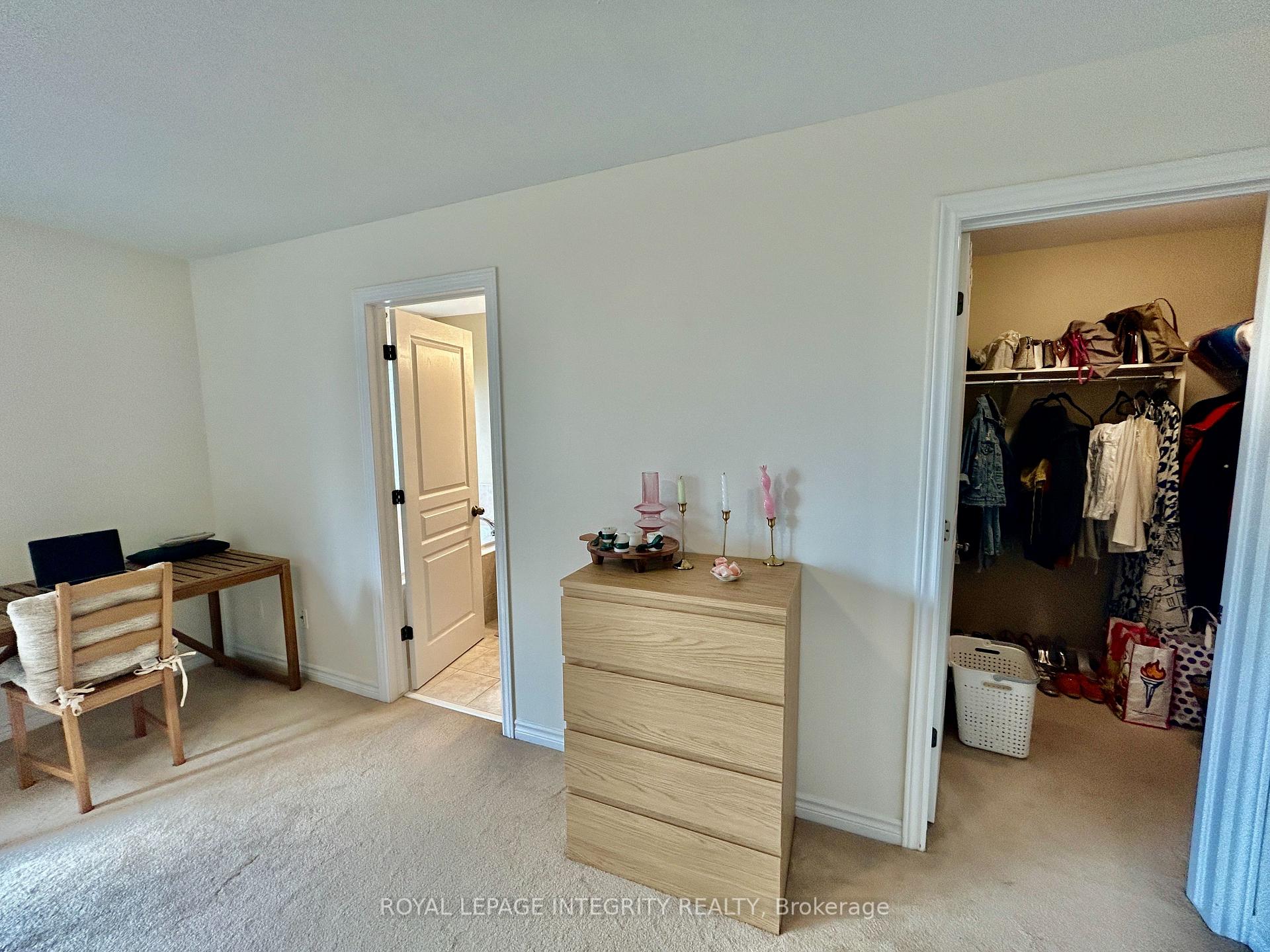 Photo 11 of 427 Celtic Ridge Crescent, Ottawa, Kanata - Morgan's Grant/South March — HOMEH
